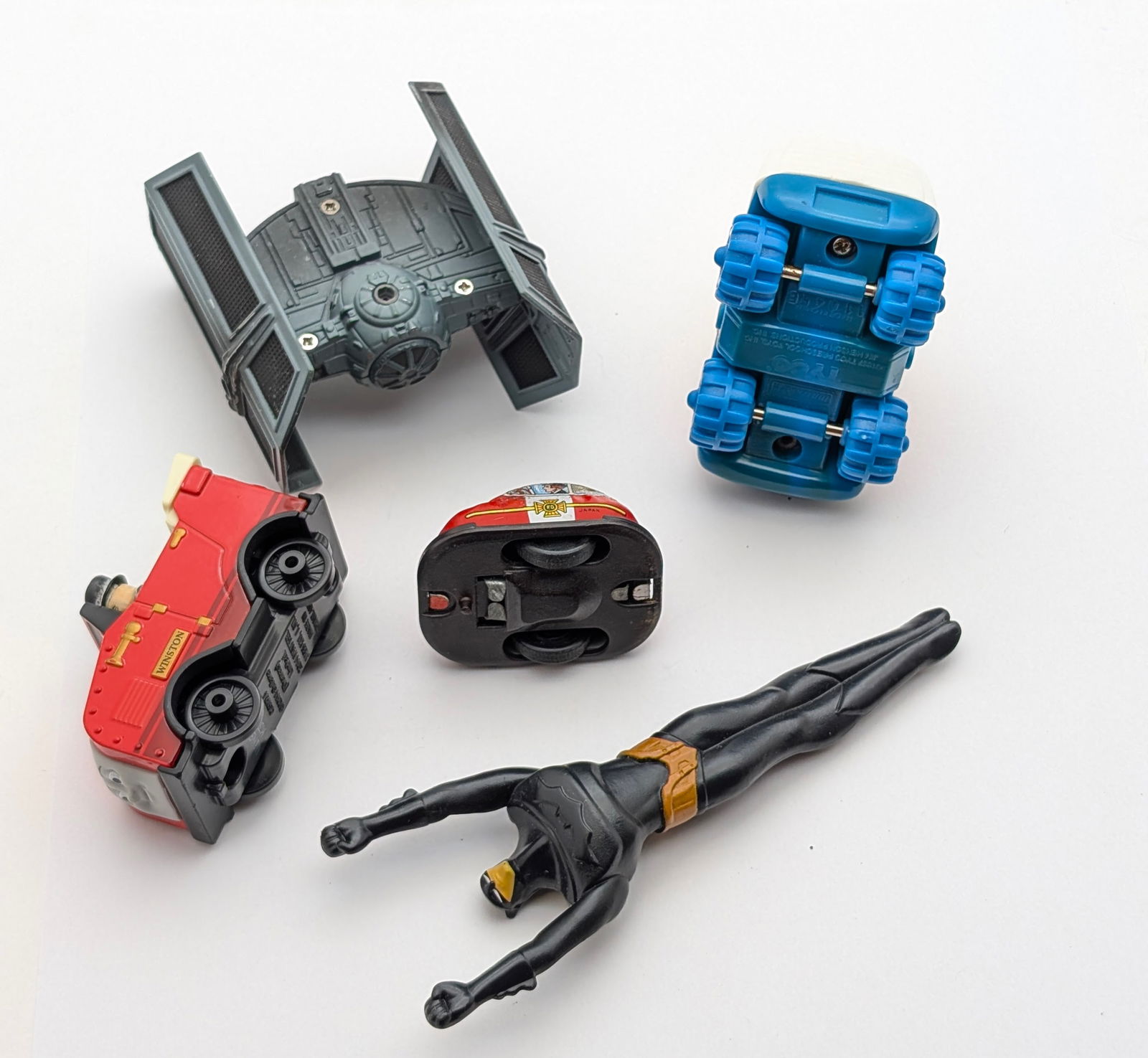 Lot of 5 Vintage Toys- Starwars, Sesame Street, Batman, ect - 2