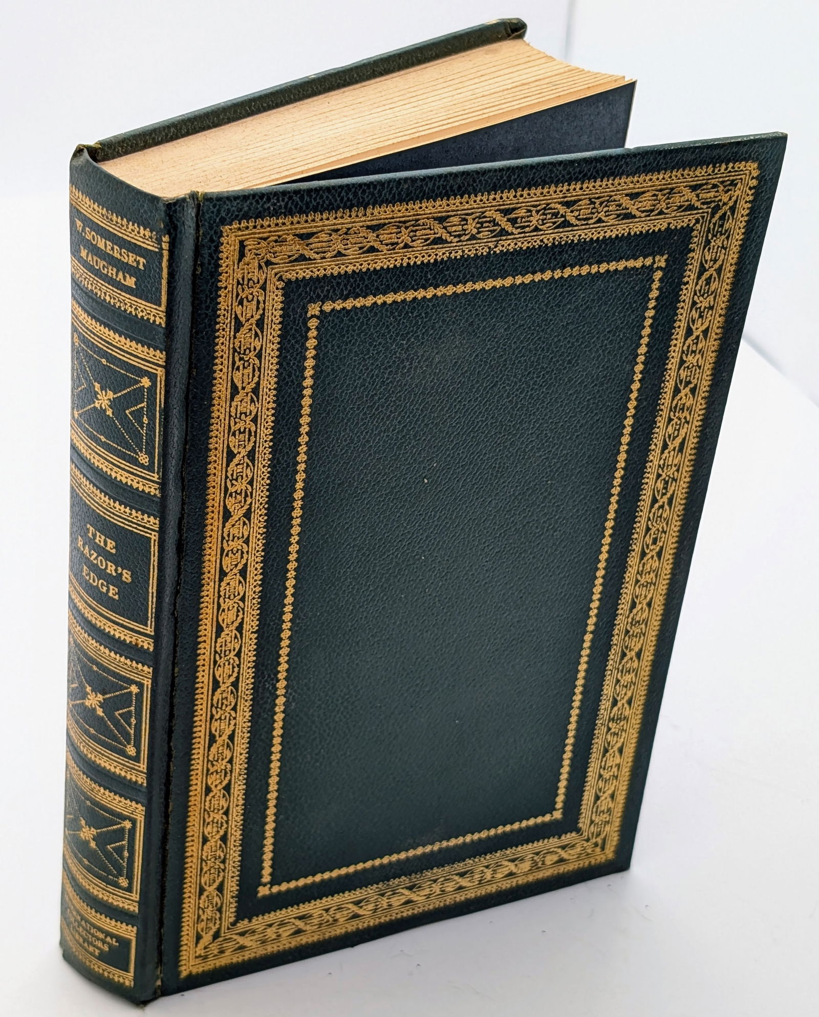 The Razor's Edge by W. Somerset Maugham- 1943 (1 of 2)