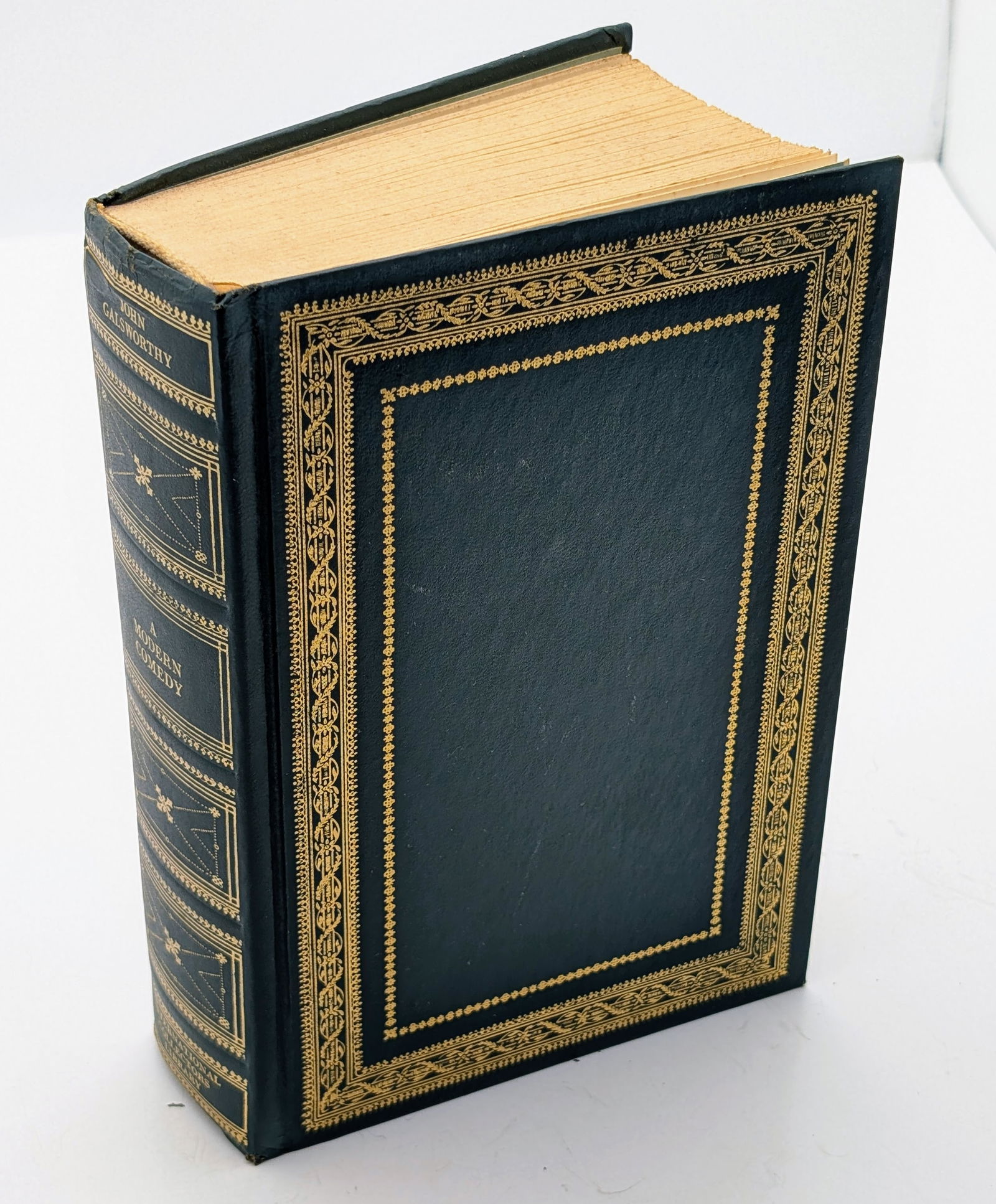 A Modern Comedy by John Galsworthy- 1926: _ 