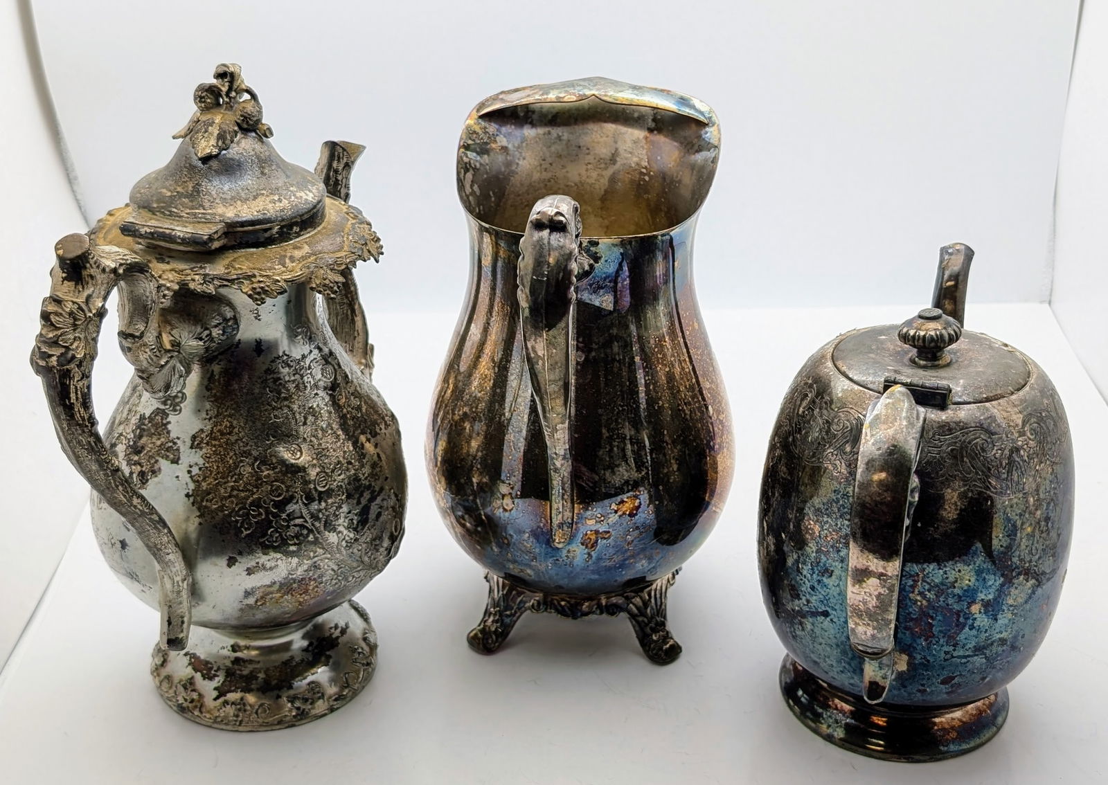 Lot of 3 Silver-plated Teapots/Coffee Pots - 2