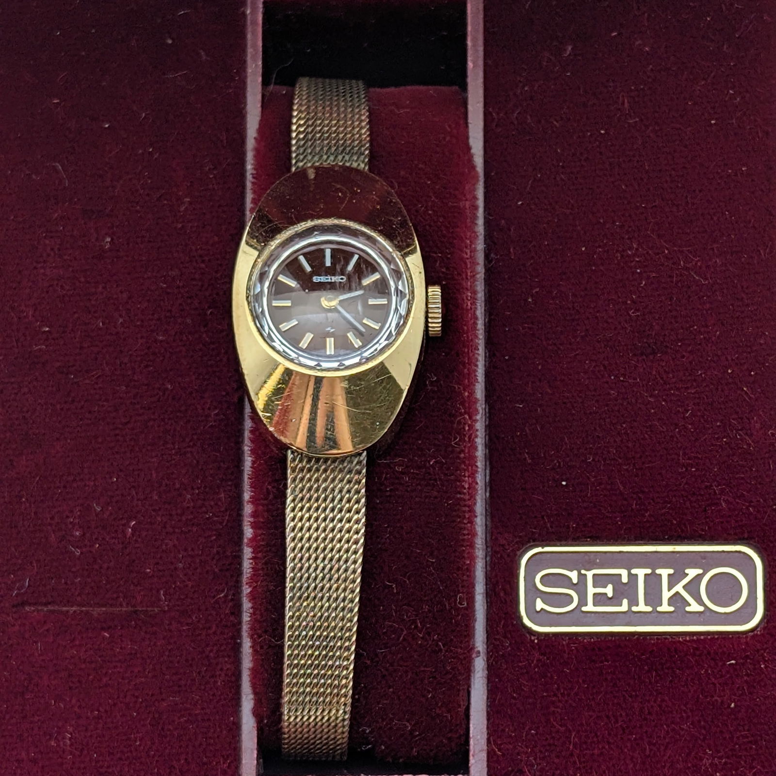 Vintage Seiko Gold Toned Ladies Dress Watch- Comes With Box and Papers- Runs!! - 2