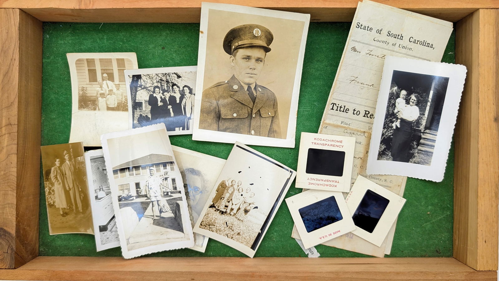 Lot of Vintage Photos and Memorabilia (1 of 3)