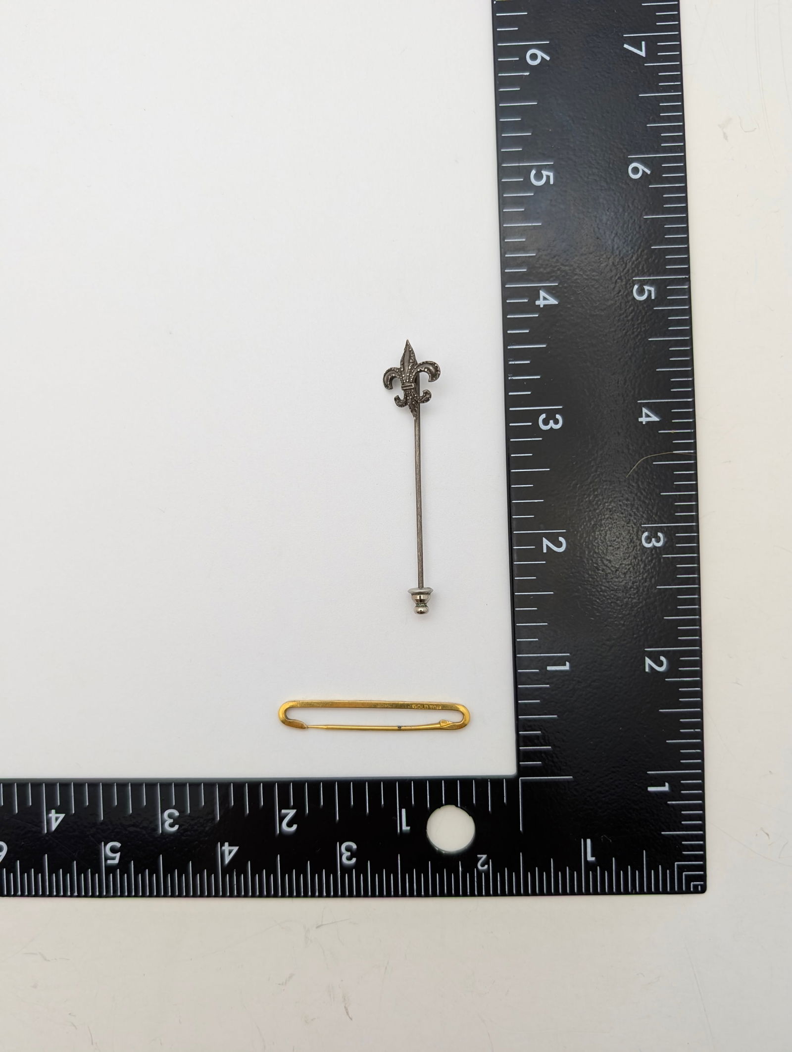 Lot of 2 Sterling Silver Ladies Stick Pins - 9