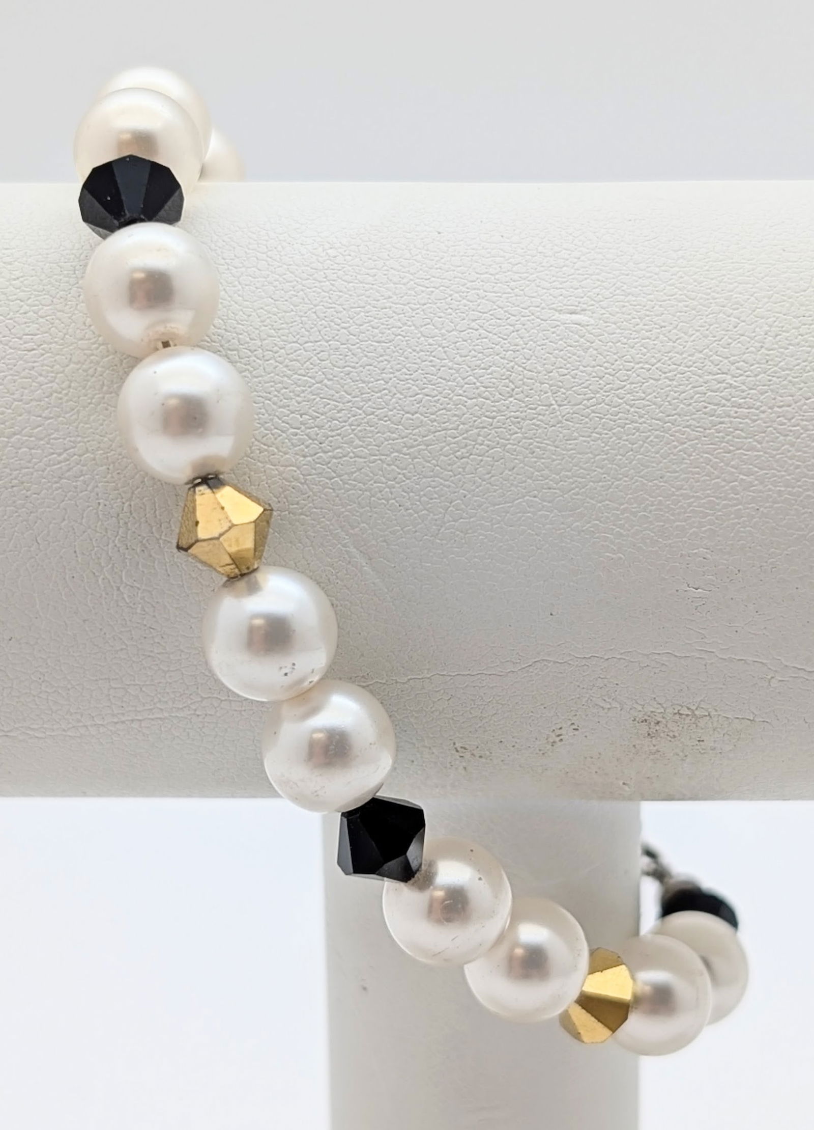 White, Black & Gold tone Beaded Ladies Bracelet w/ Sterling Silver Clasp (1 of 6)