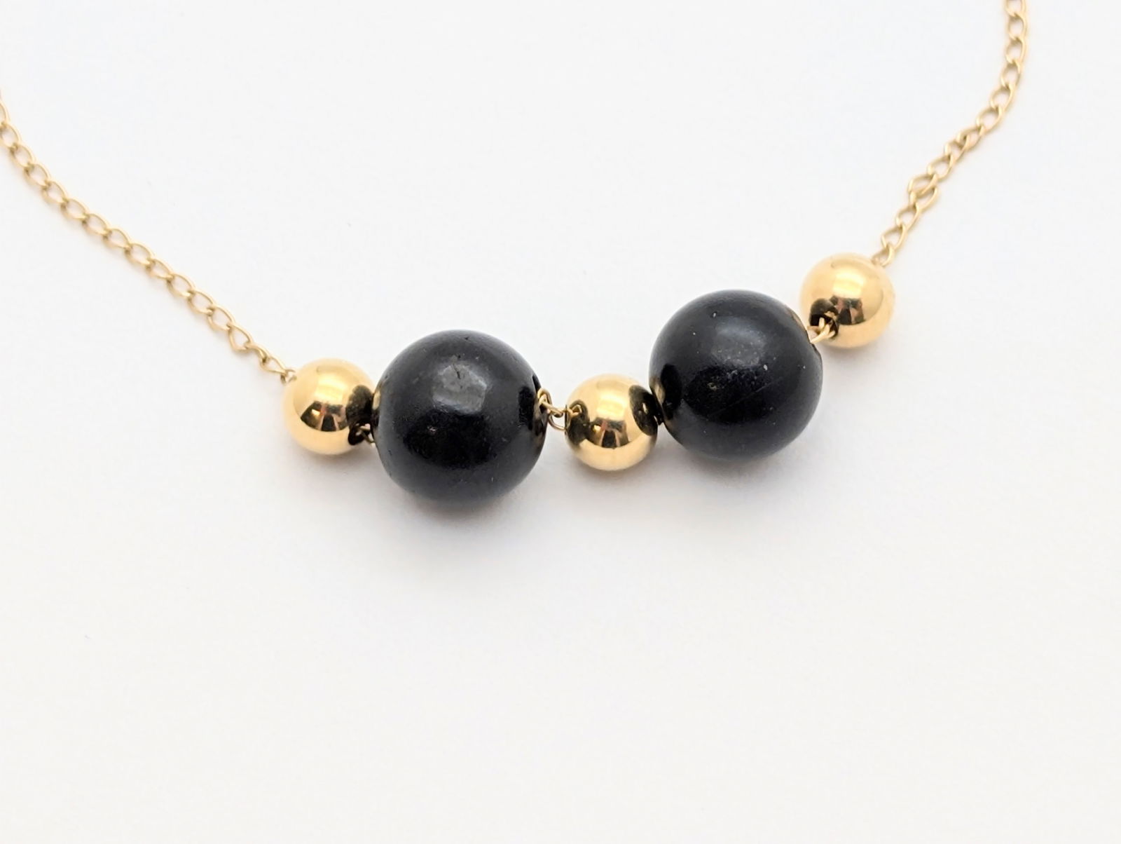 14K Gold Beaded Ladies Necklace - 1.7g - 3