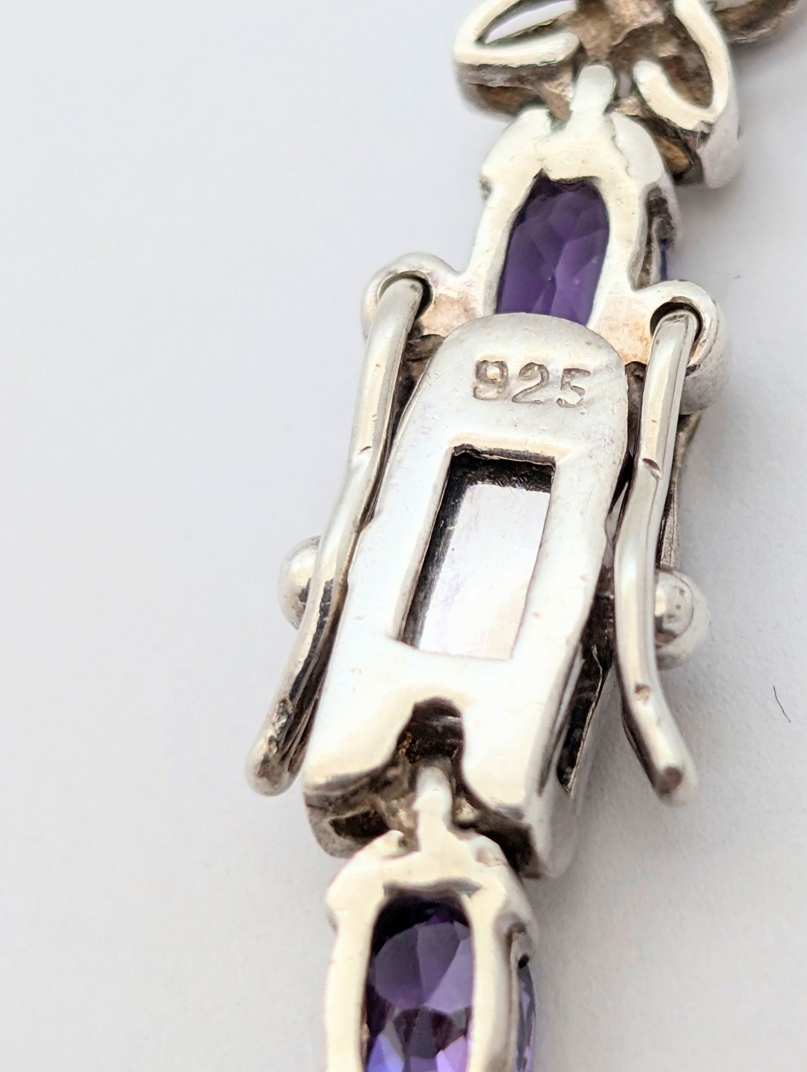 Sterling Silver Purple Flower Ladies Tennis Bracelet - 13.79g - 5