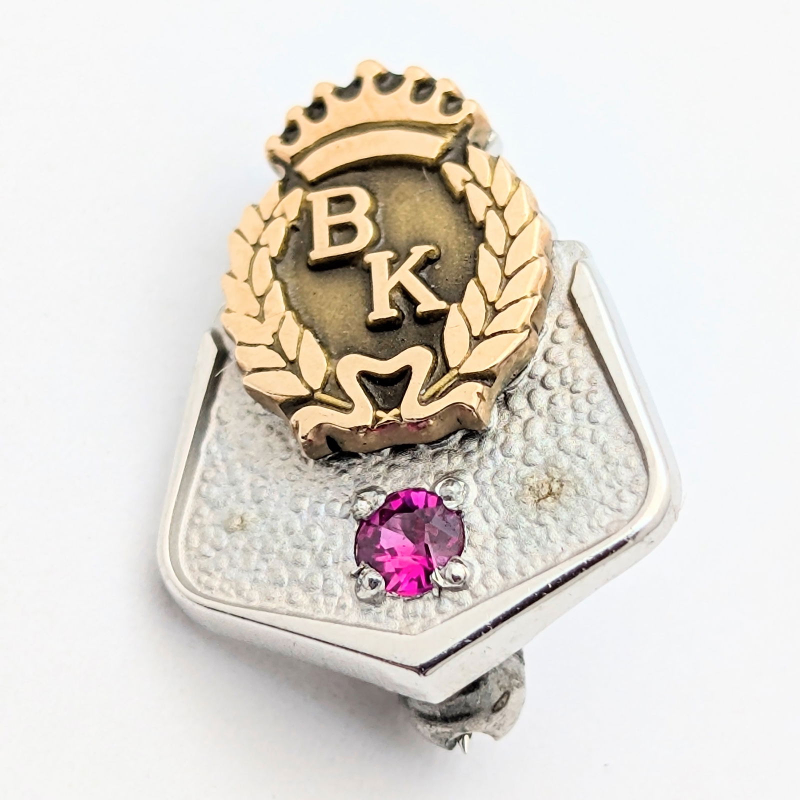 10K Gold "BK" Service Pin Stamped CTO - 1.79g: Jewelry 