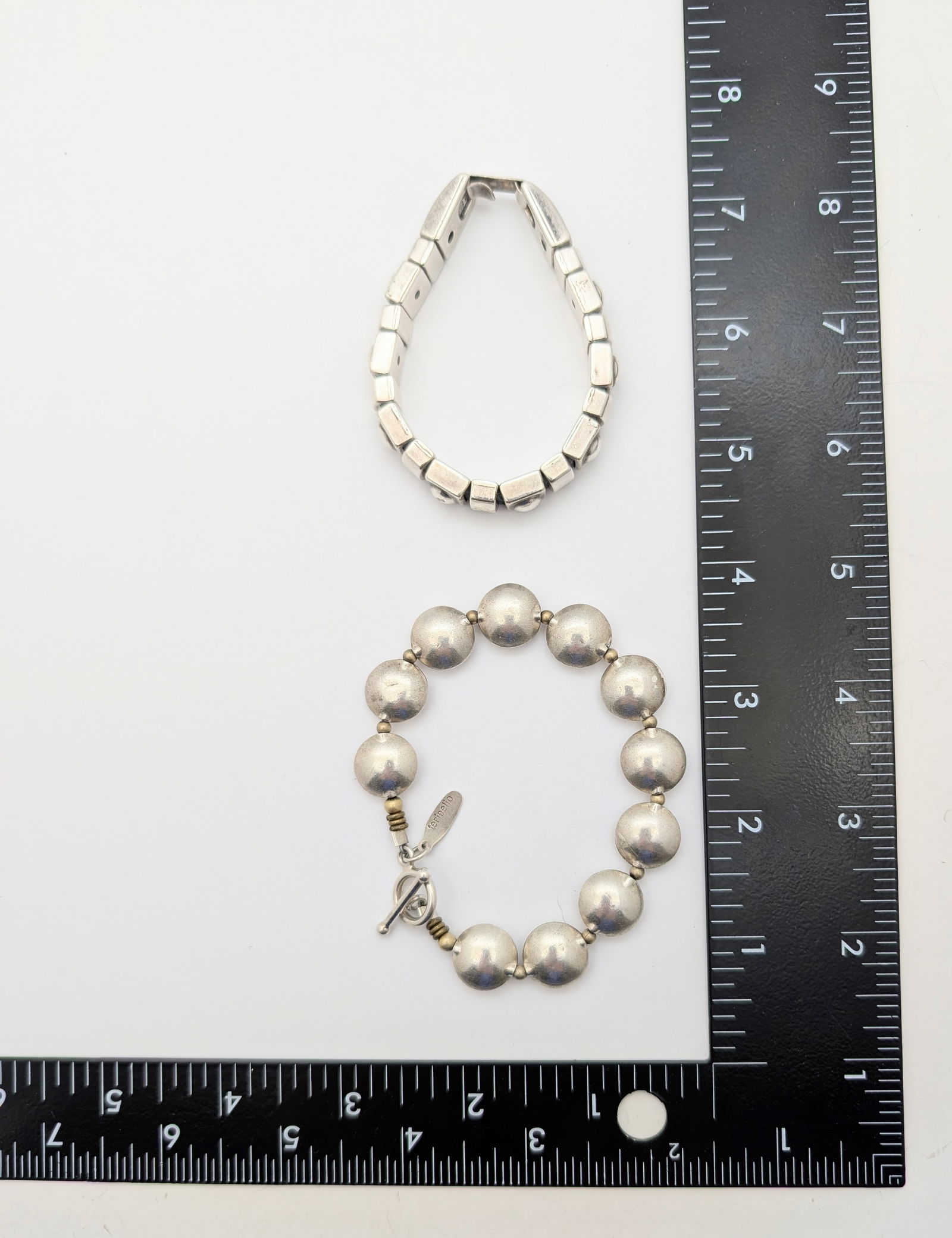 Lot of 2 Costume Silver tone Ladies Bracelets - Heet, Teripelio - 4