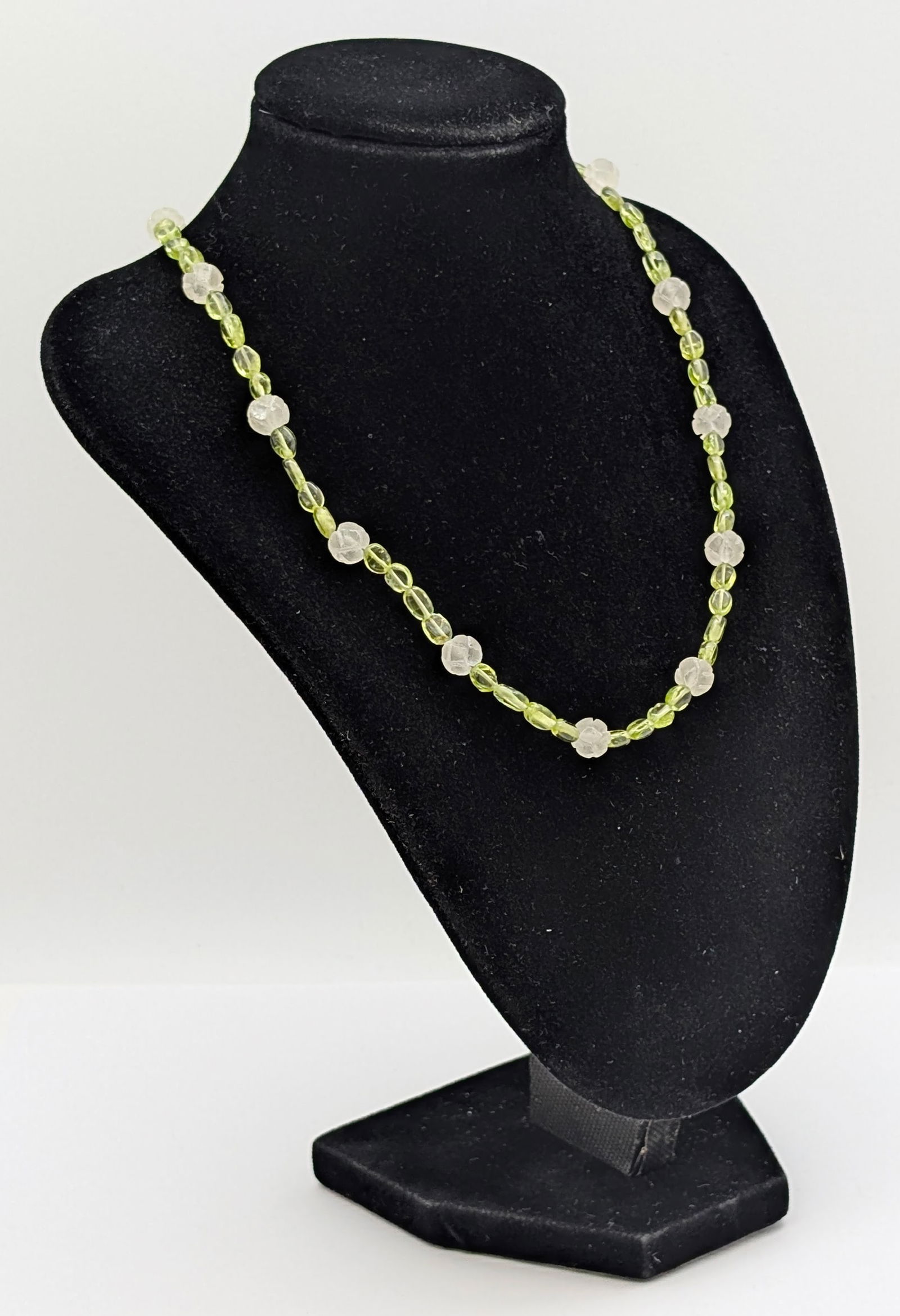 Green & Clear Beaded Ladies Necklace w/ Sterling Silver Clasp - 16.88g - 2