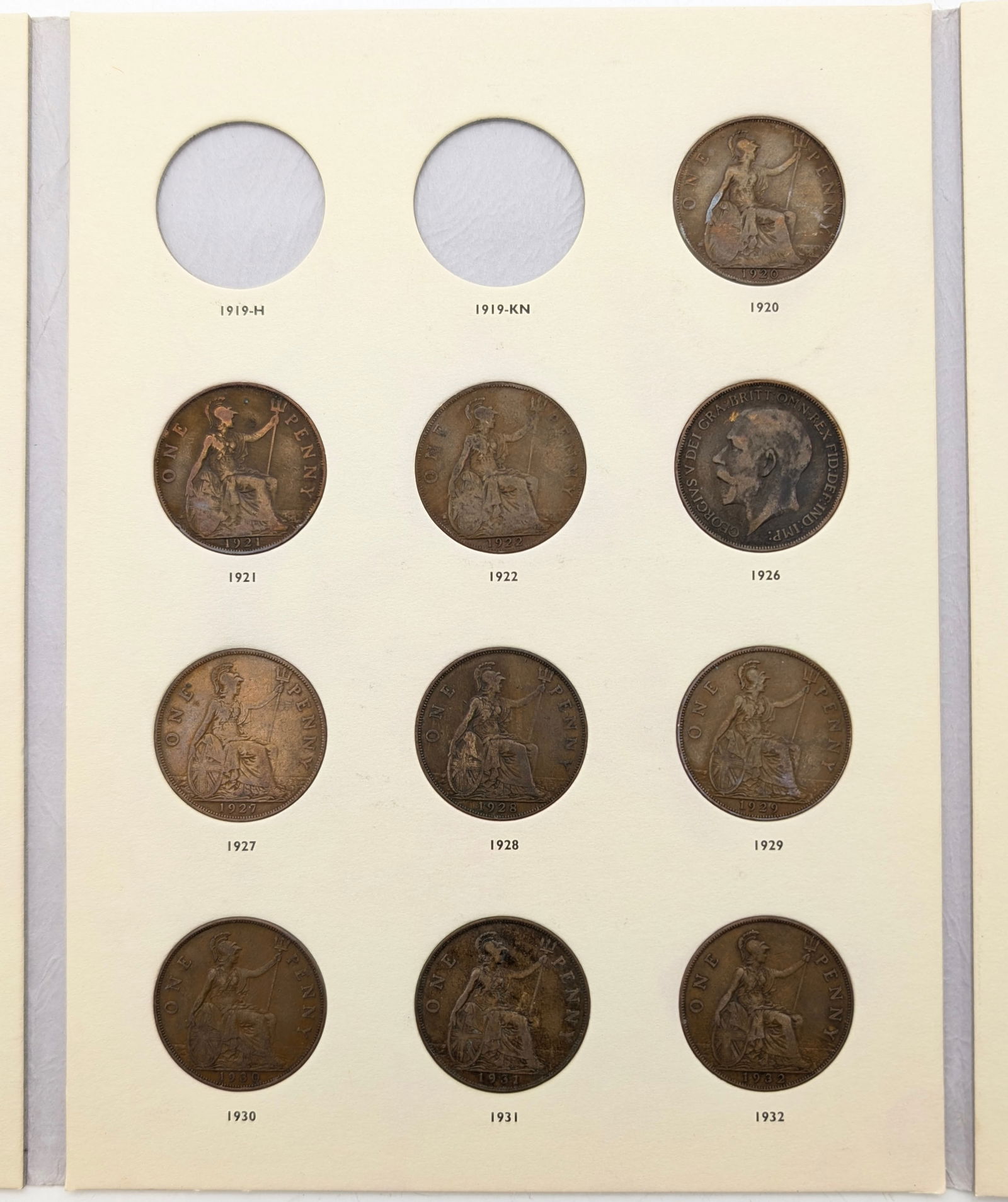 Great Britain George V Pennies 1911-1936 w/ 23 cents - 3