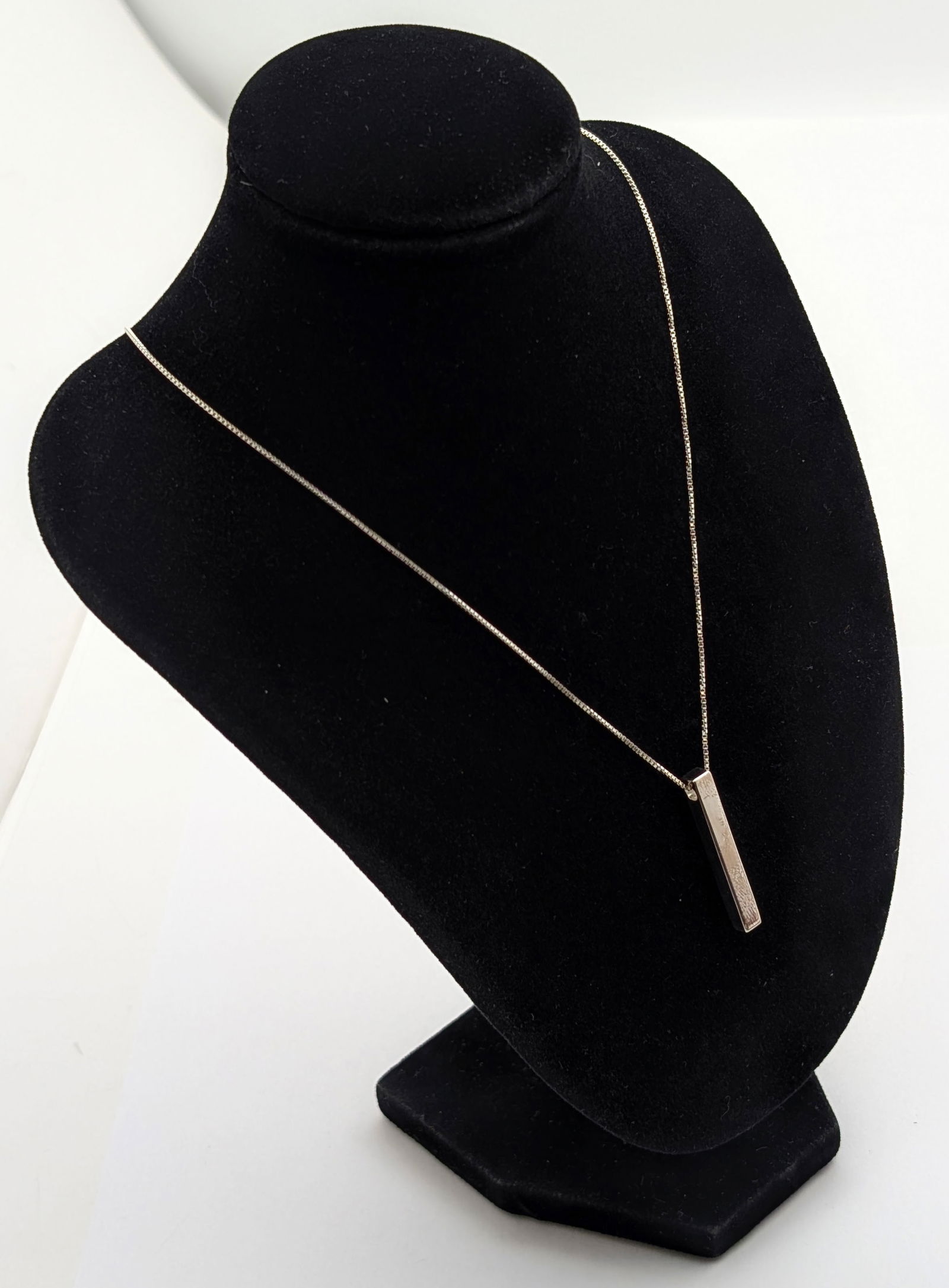 Sterling Silver Geometric Pendant Ladies Necklace - 2