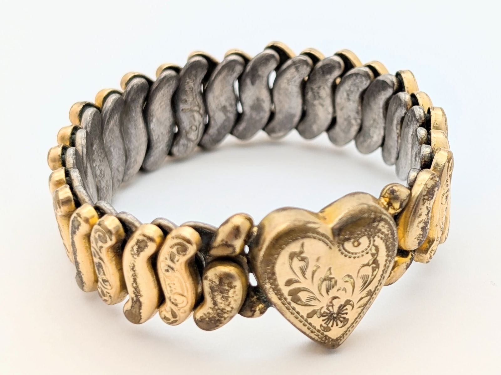 Gold filled Vintage Co-Star Heart Etched Floral Child's Bracelet: Jewelry 