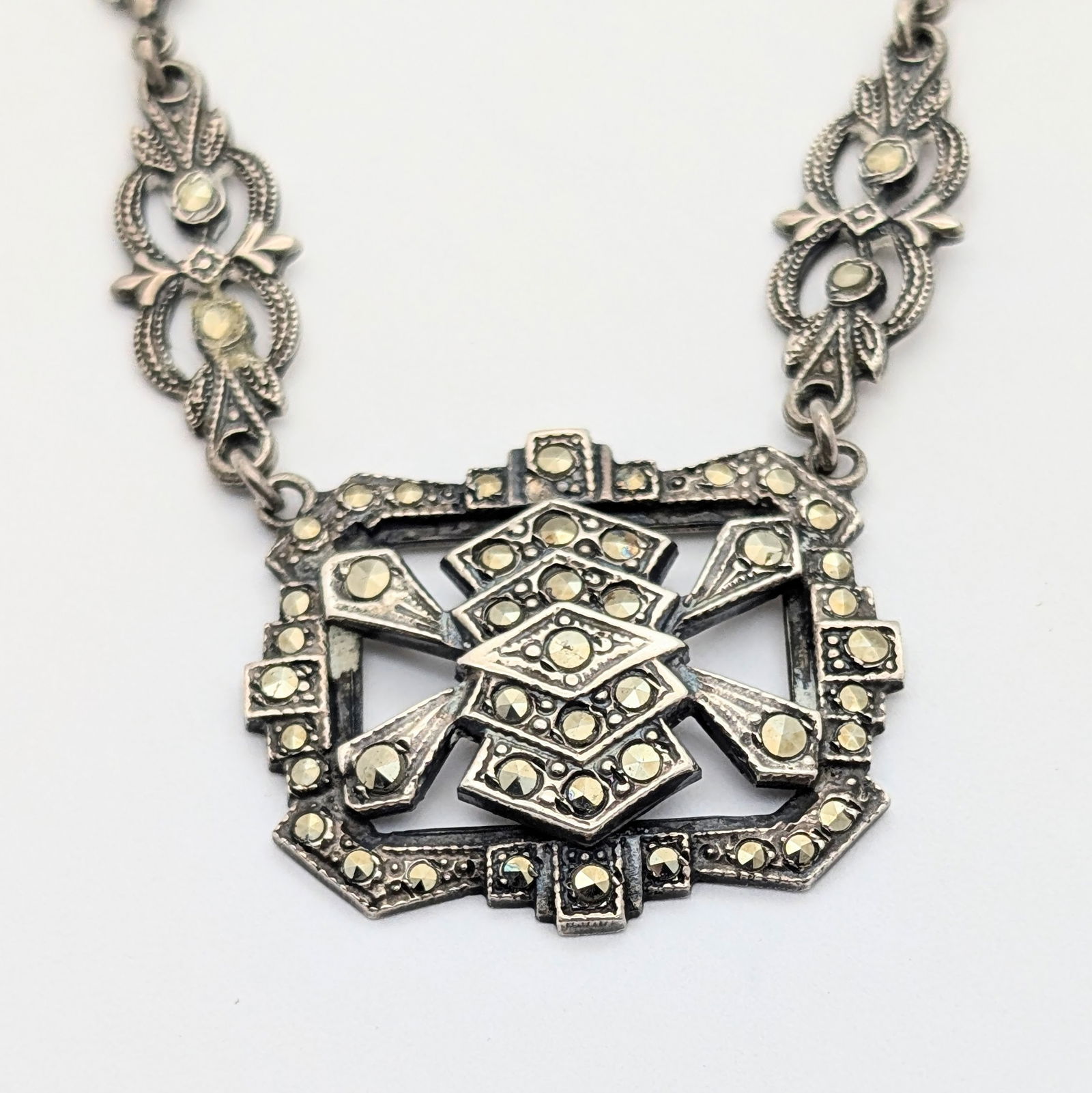 Vintage Sterling Silver Art Deco Ladies Necklace - 3