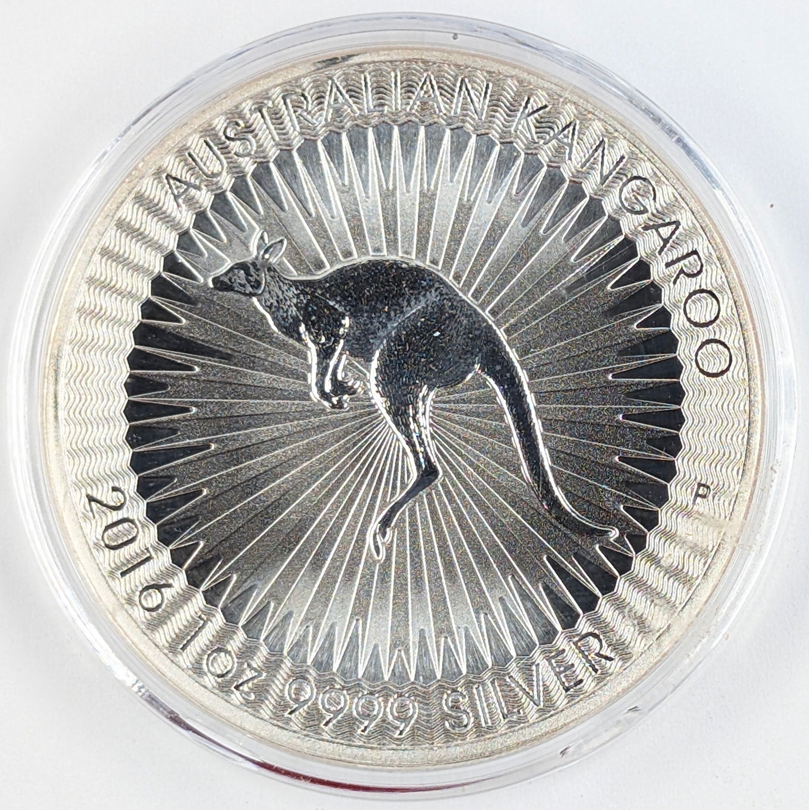 1 Ounce Fine .999 Silver Round - 2016 Australian Kangaroo (1 of 2)