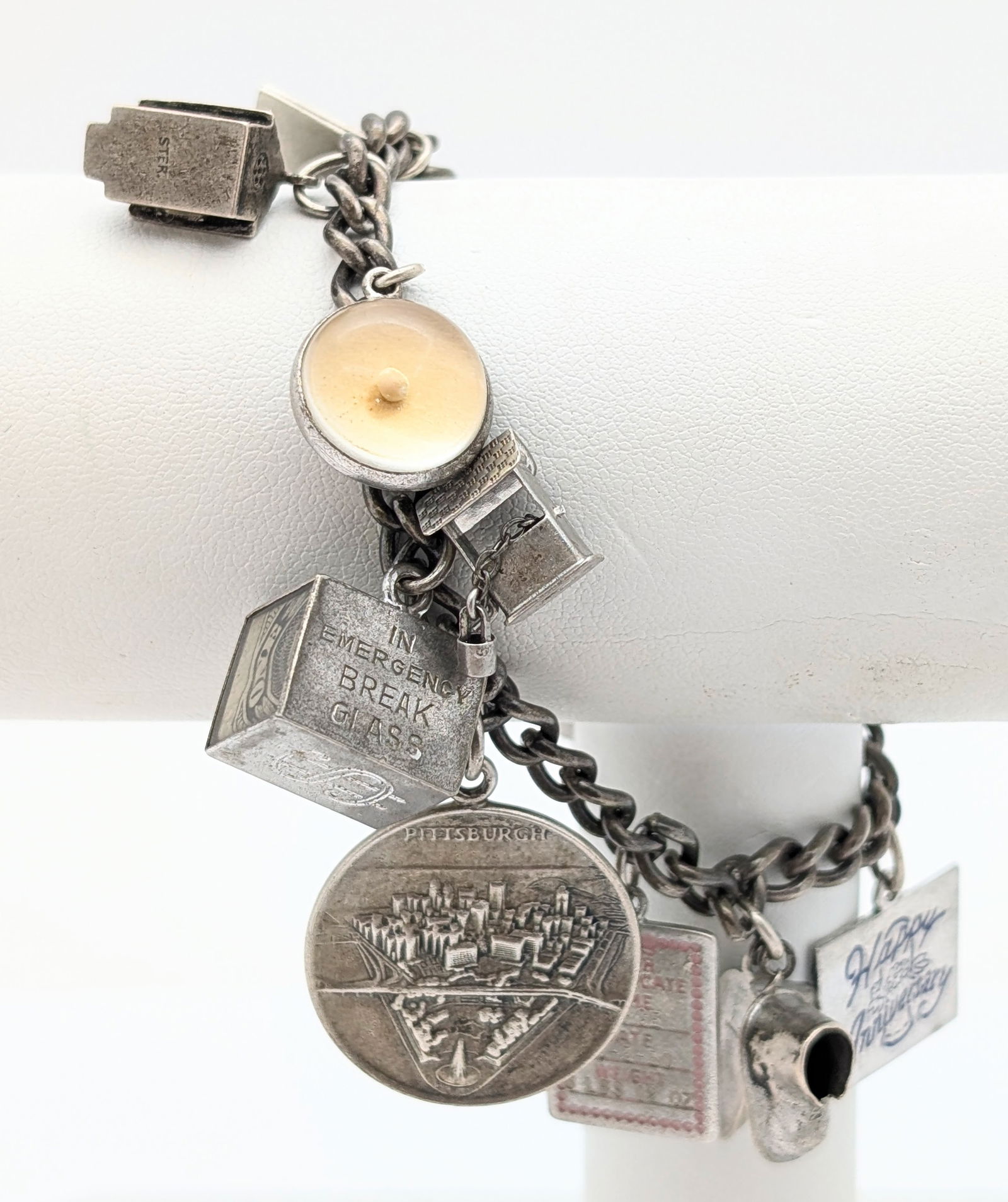 Vintage Sterling Silver Ladies Charm Bracelet w/ Charms - 36.87g - 2