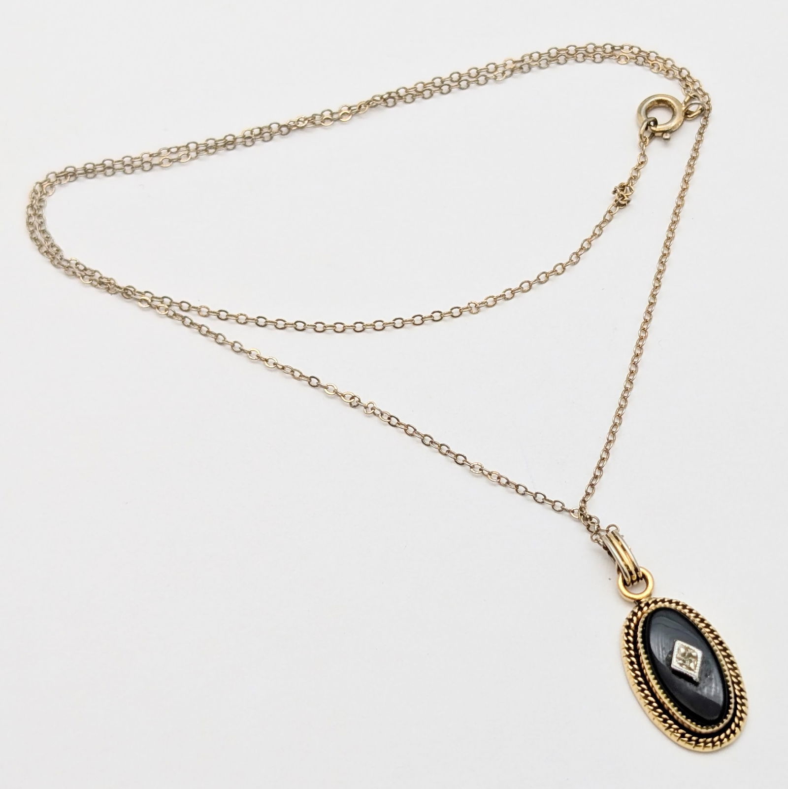 12K Gold filled Black Oval Ladies Necklace: Length: 16in 
