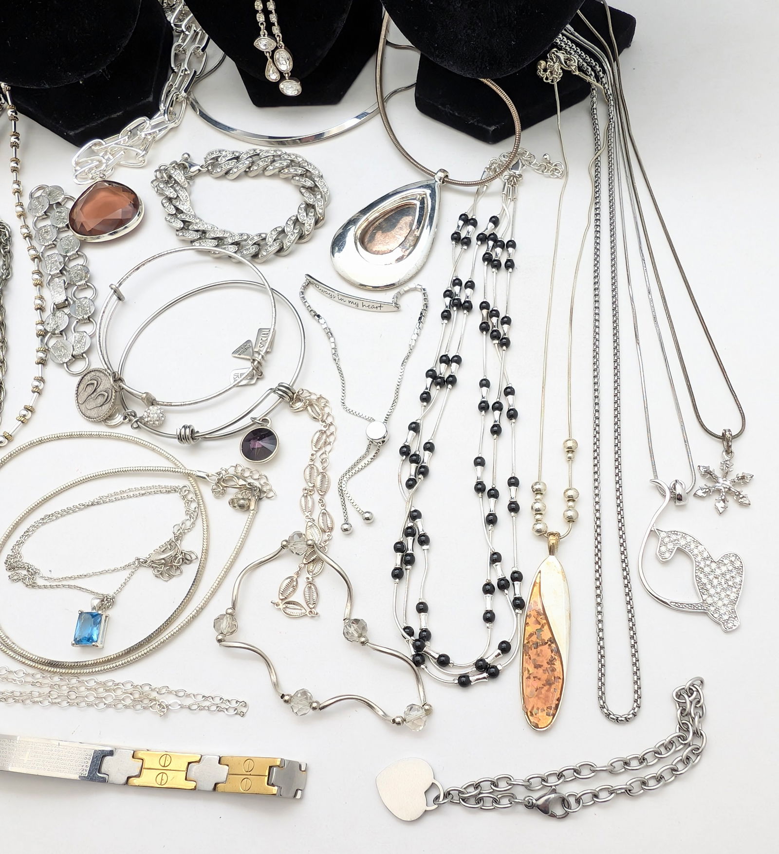 Large Lot of Silver tone Ladies Jewelry - Necklaces & Bracelets - 5