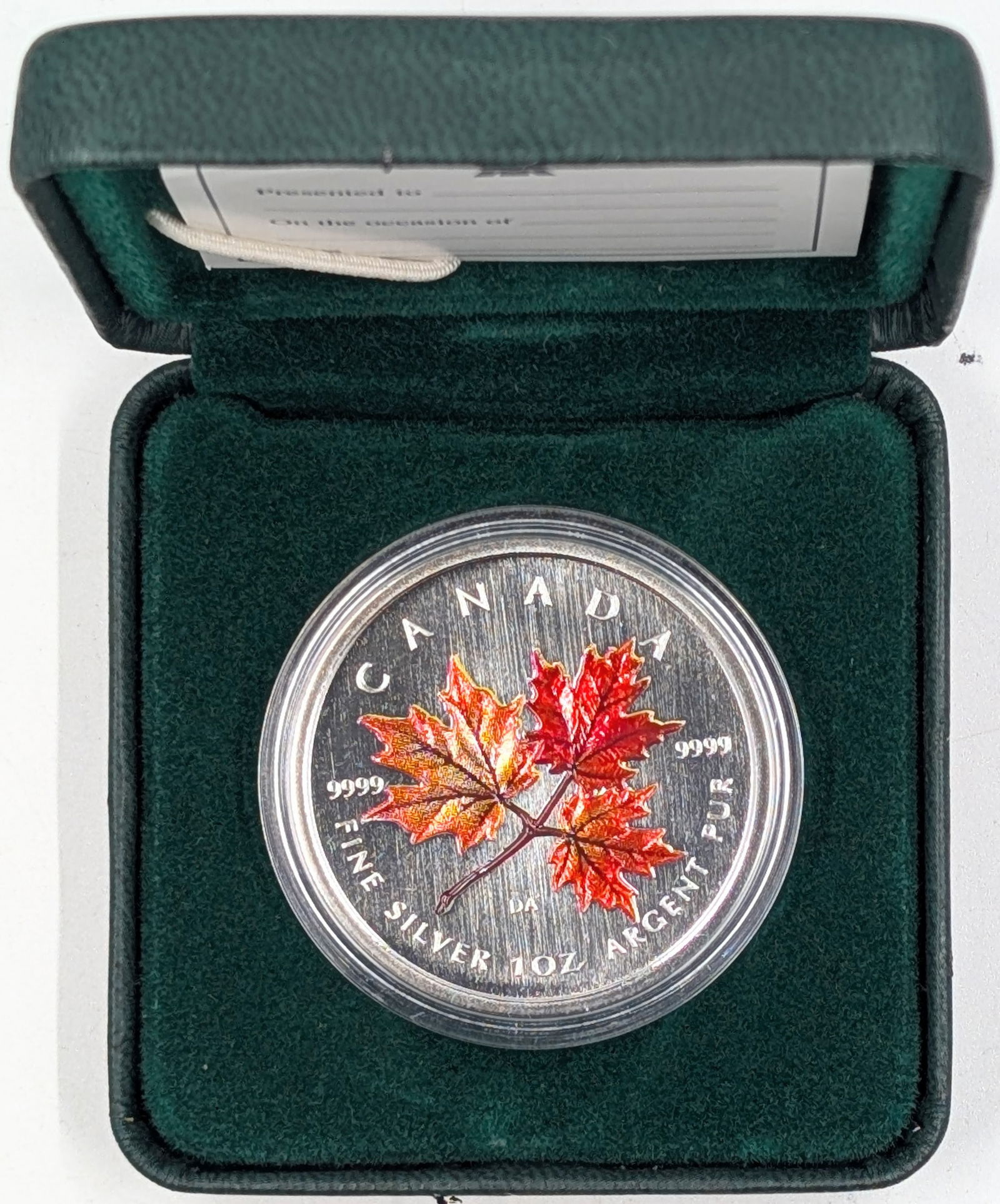 Colorized 1 Ounce Fine .999 Silver Round - Uncirculated 2001 Canadian $5 w/ Box (1 of 3)