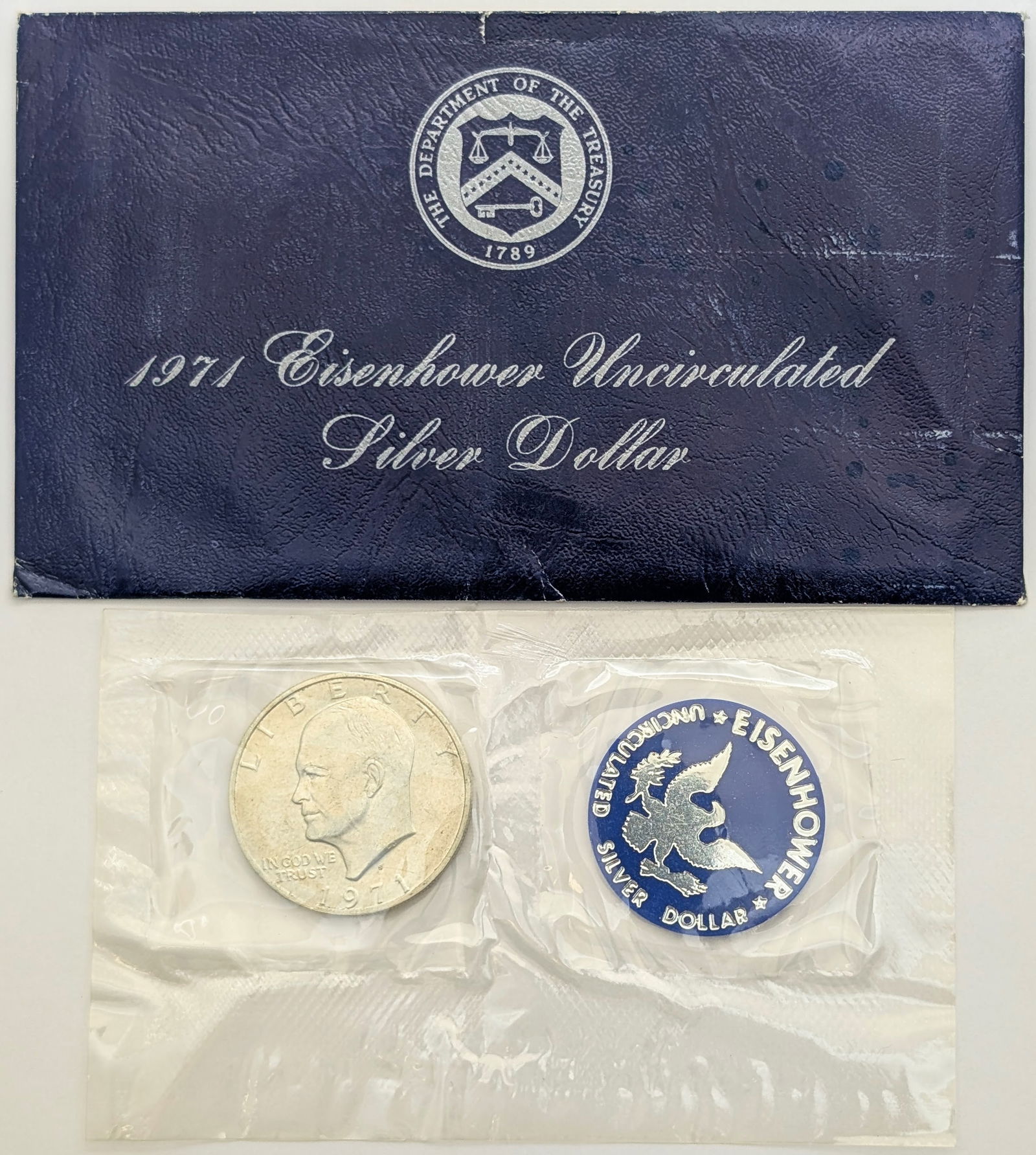 1971 Eisenhower " Ike" Uncirculated Silver Dollar: Silver 