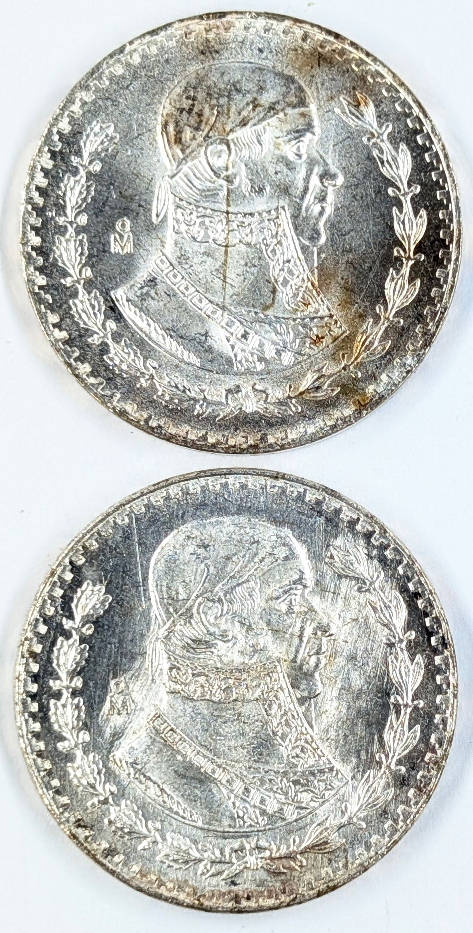 Lot of 2 Silver Mexican Pesos "Tepalcate" - 1964, 1967 - Uncirculated (1 of 2)