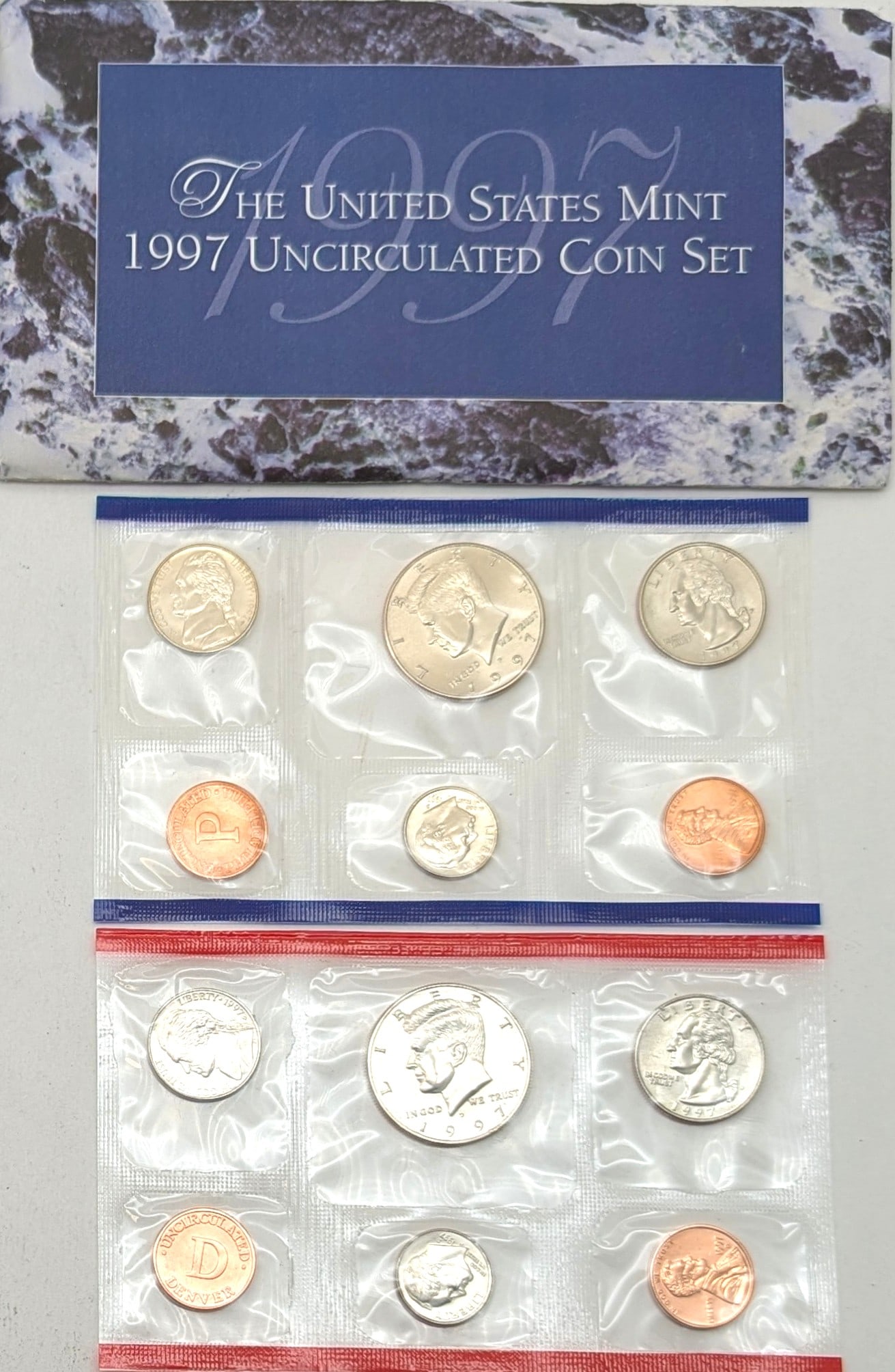 1997 US Mint Uncirculated Coin Set (1 of 2)