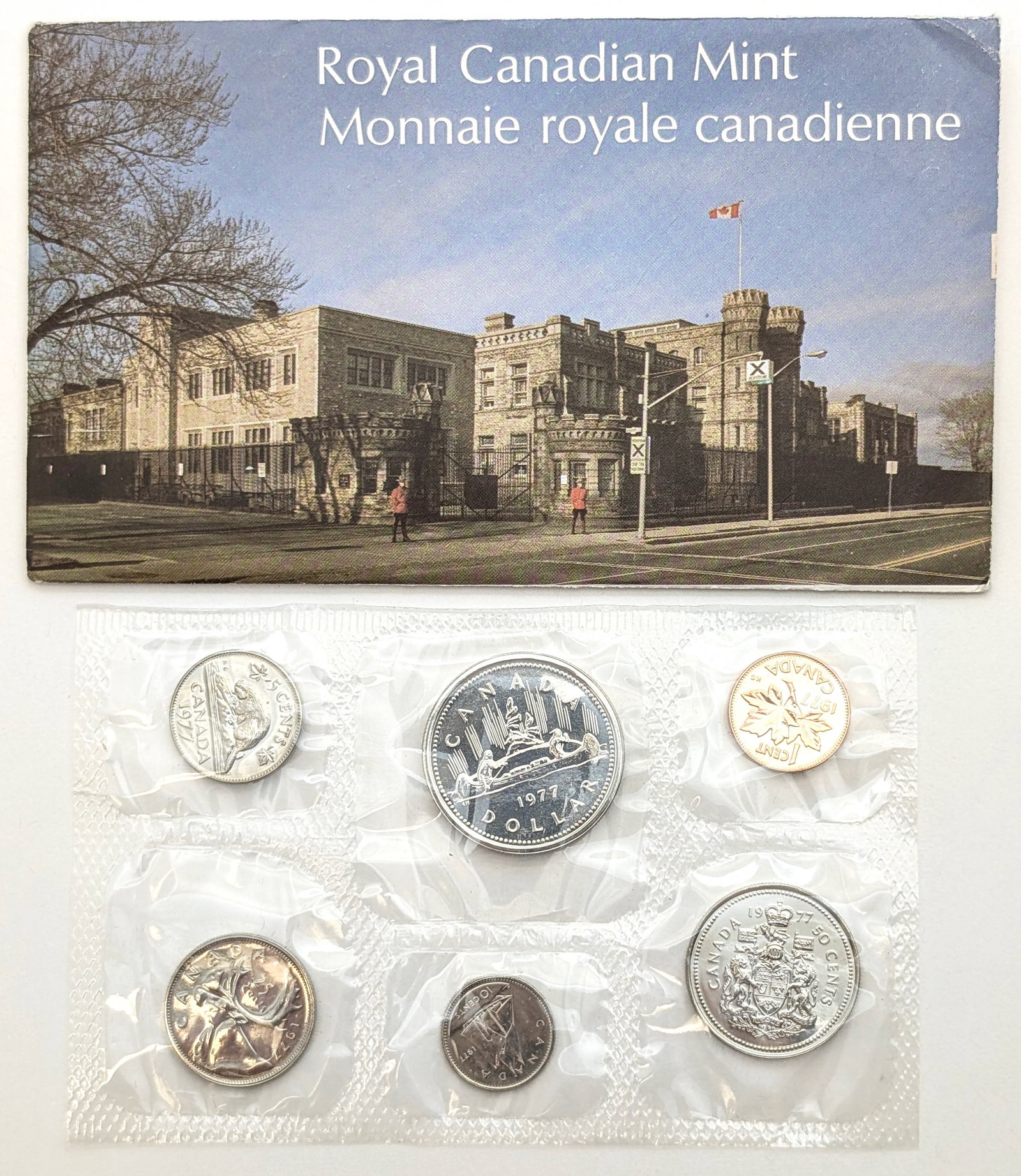 1977 Royal Canadian Mint Uncirculated Coin Set (1 of 2)