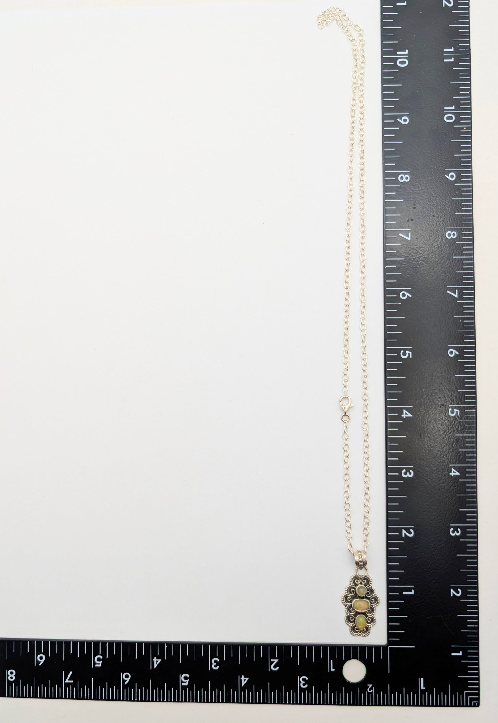 Sterling Silver Art deco 3-Stone Ladies Necklace - 6