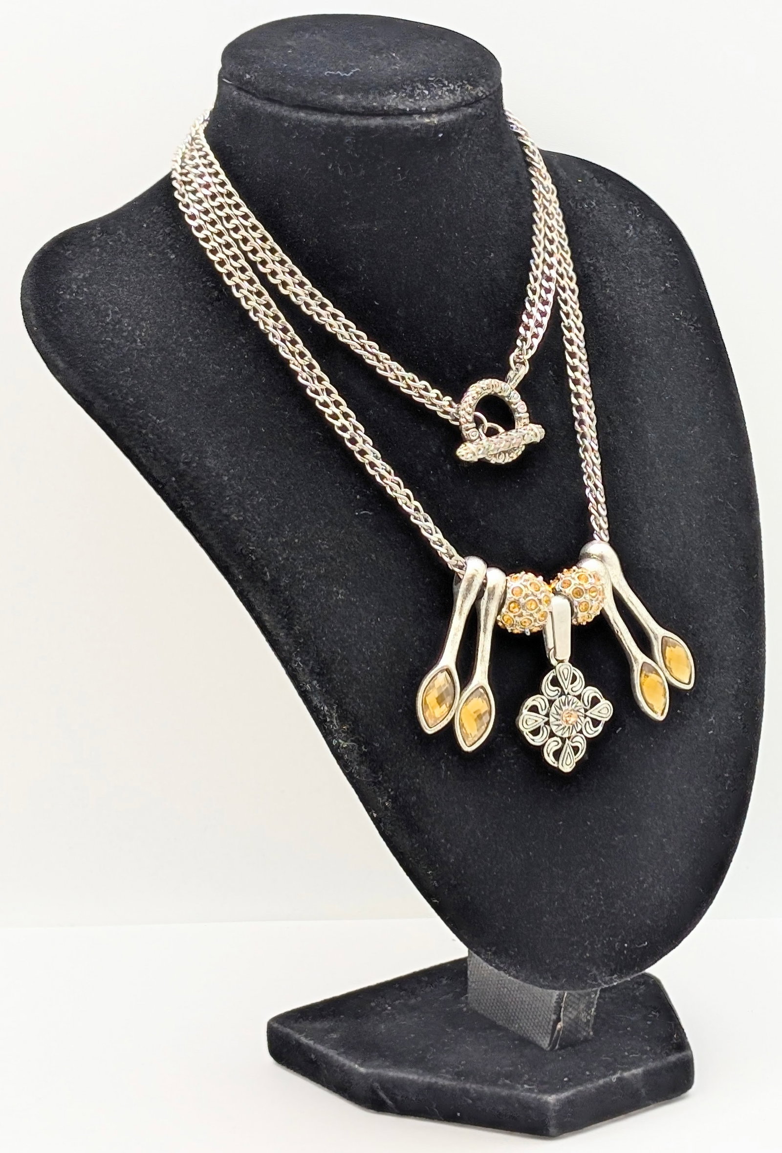 Silver tone Boho Yellow Gem Ladies Necklace w/ Toggle Clasp - 2