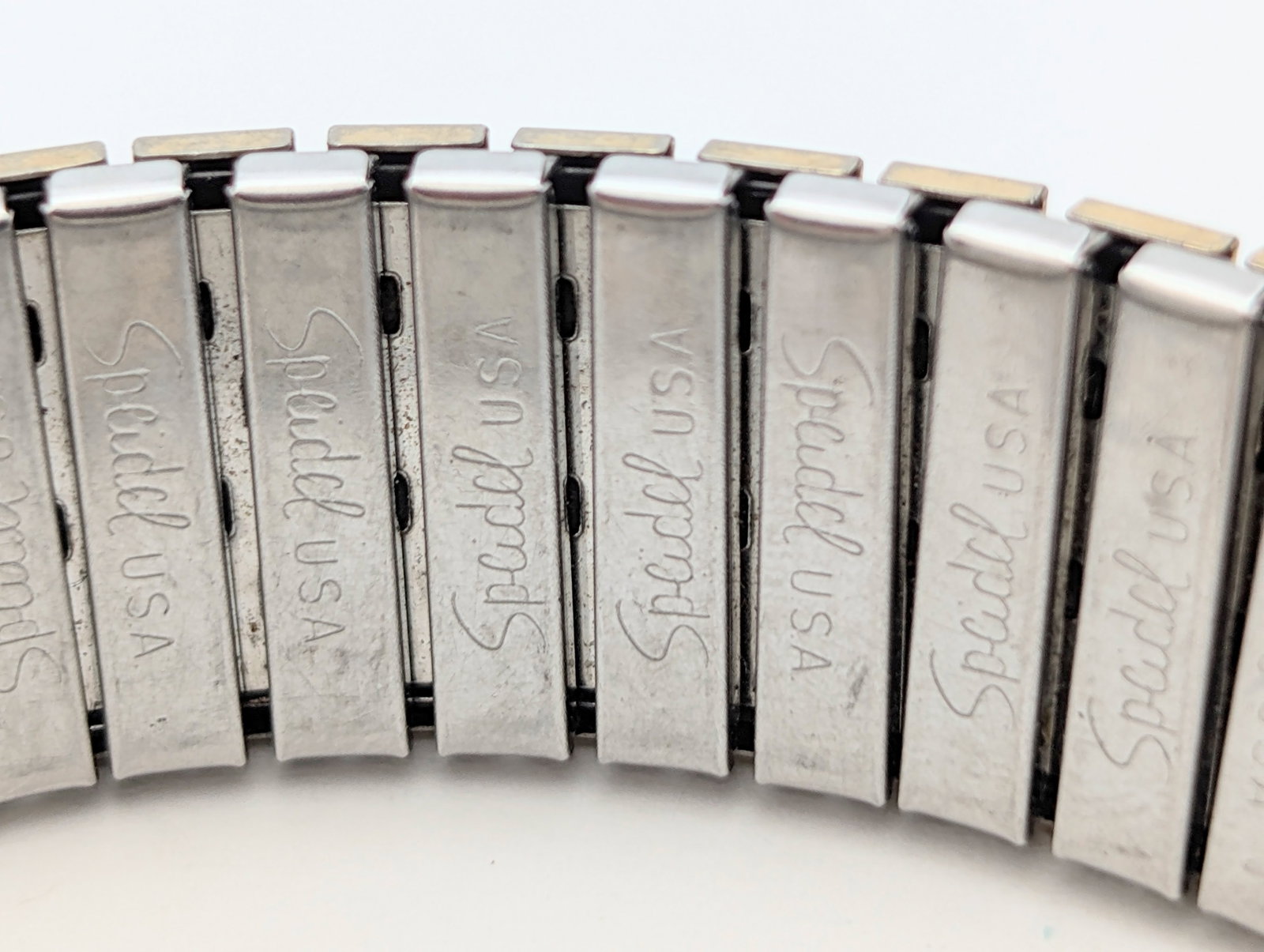 Vintage Seiko Day/Date Gold tone Quartz Watch - Runs! - 4