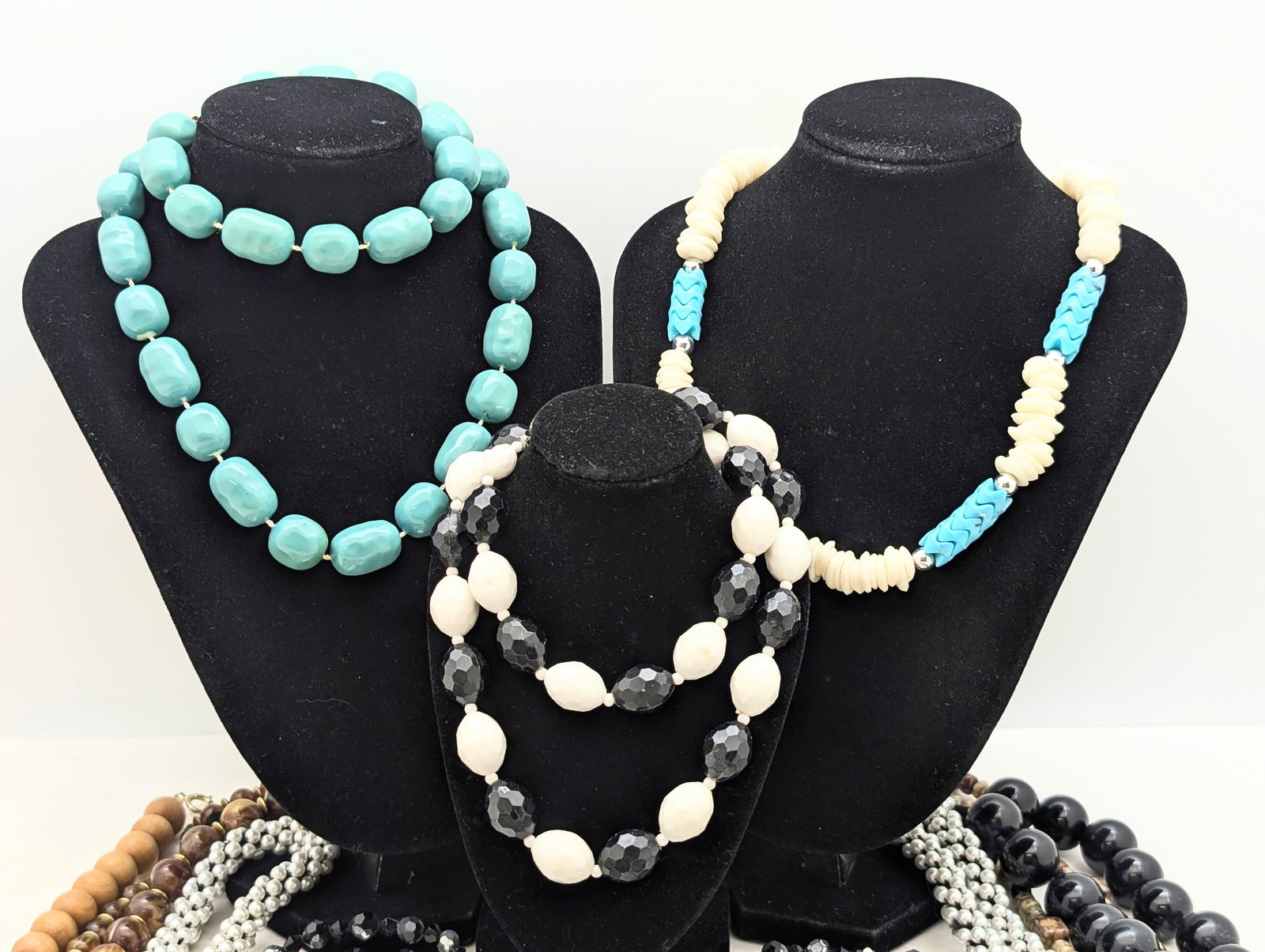 Large Lot of Beaded Costume Ladies Necklaces - 2