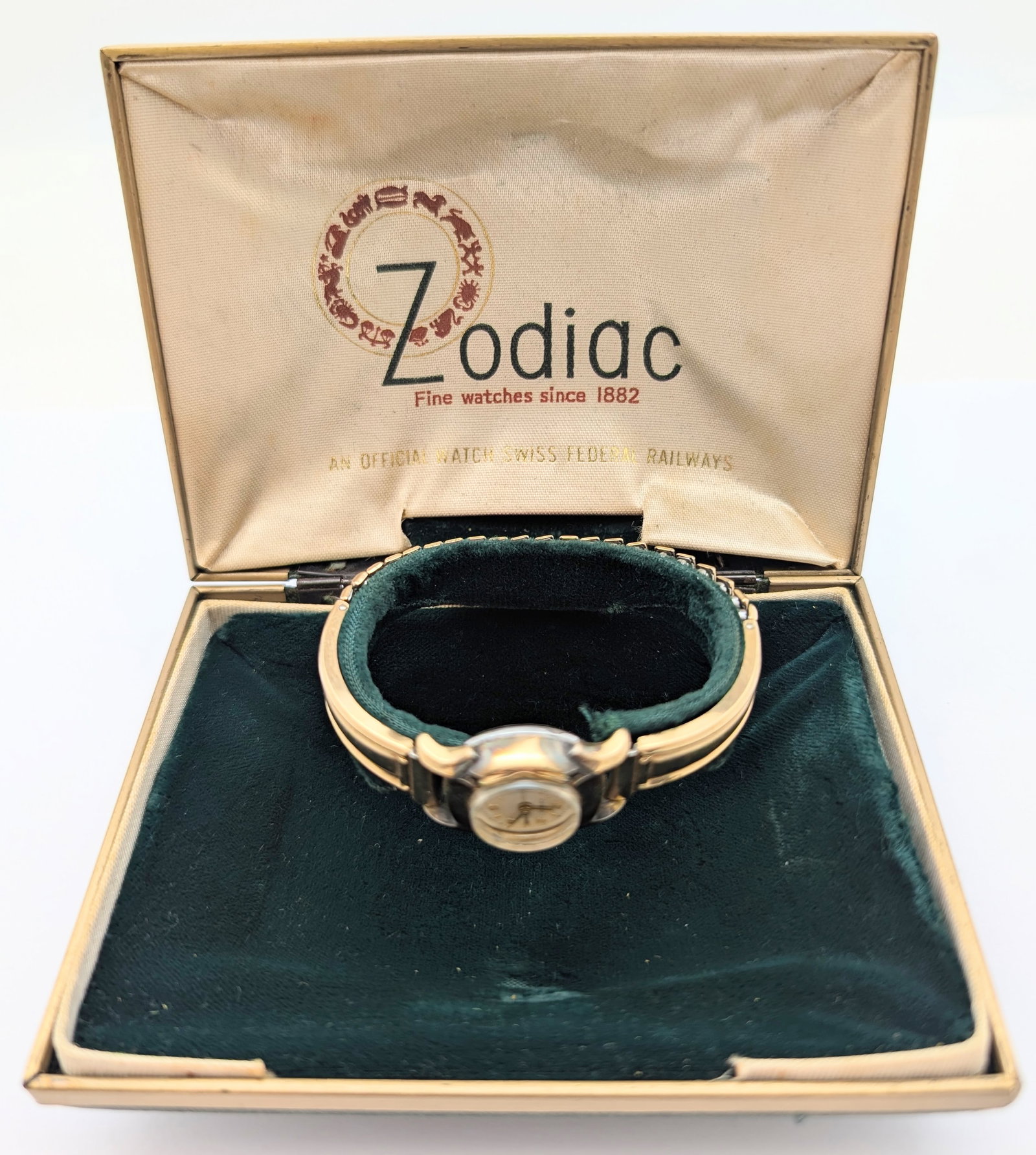FEATURE Vintage Zodiac 10K Rolled Gold Plated Mechanical Ladies Watch w/ Original Box - Works!: Classic!