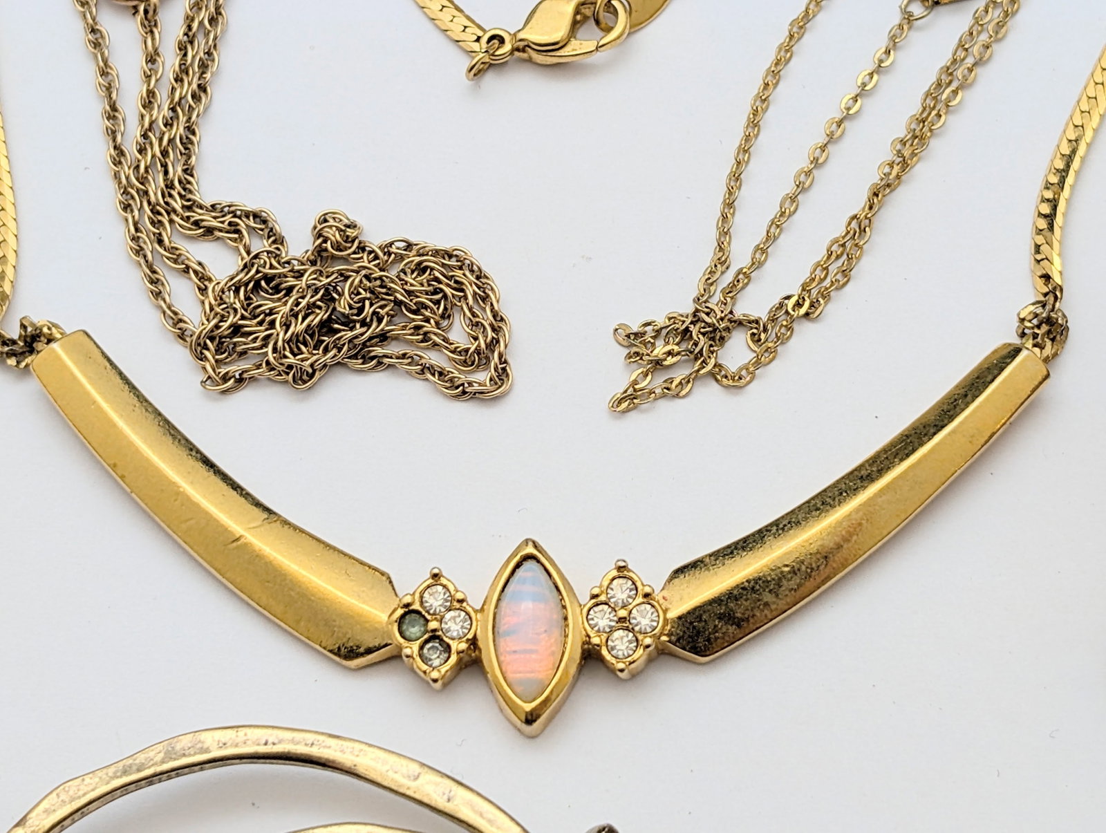 Large Lot of Gold tone Ladies Jewelry - Necklaces, Bracelets, Earrings, etc. - 8