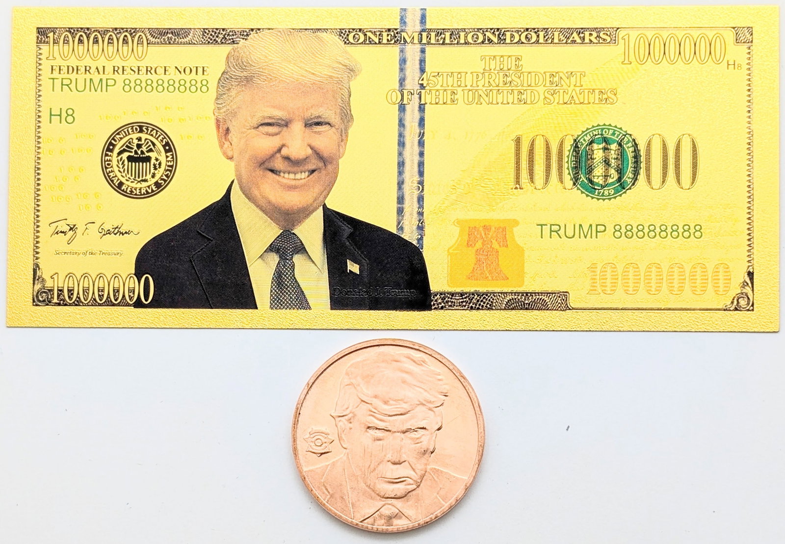 Lot of Donald Trump Gold foil $1,000,000 design & 1 Ounce Fine .999 Copper Round: Foil & Copper