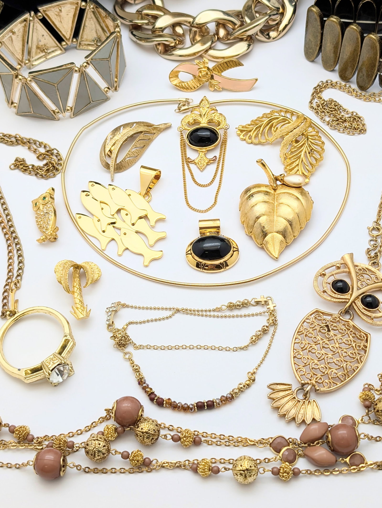 Large Lot of Gold tone Ladies Jewelry - Necklaces, Bracelets, Pendants, etc. - 6