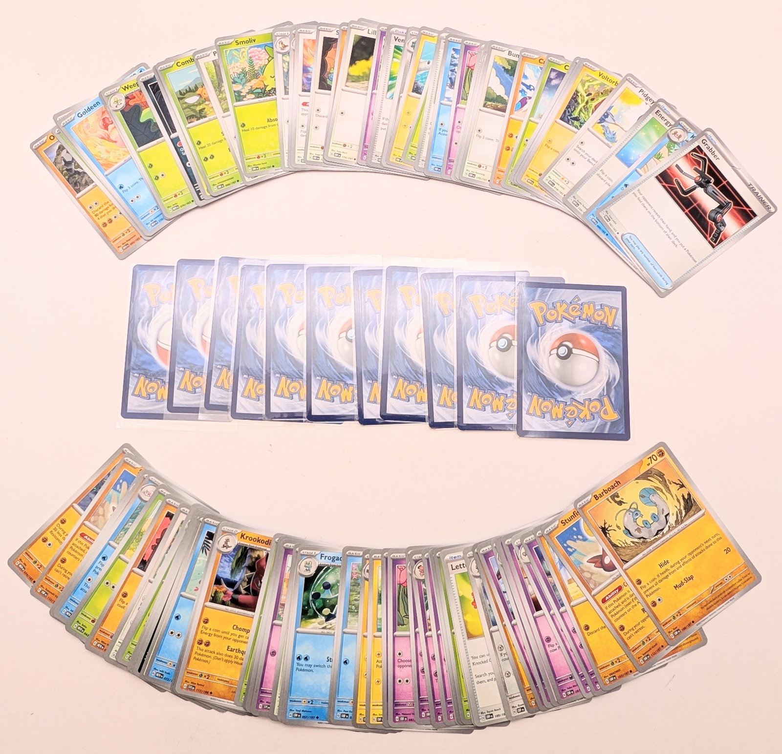 Large Lot of Pokemon Cards - Some in protective sleeves (1 of 3)