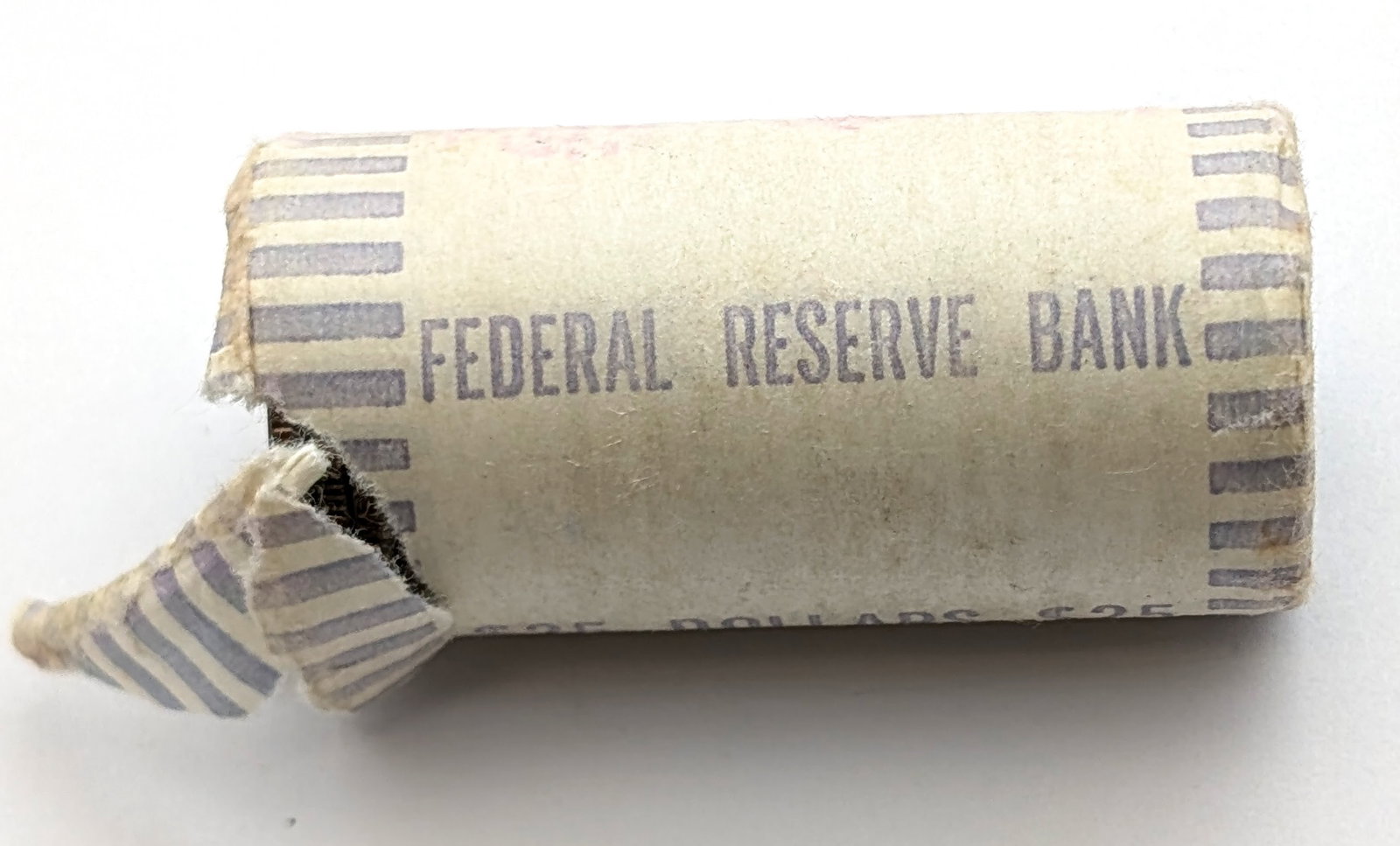 Original Federal Reserve Bank Roll of 25 Susan B. Anthony Dollars - 4