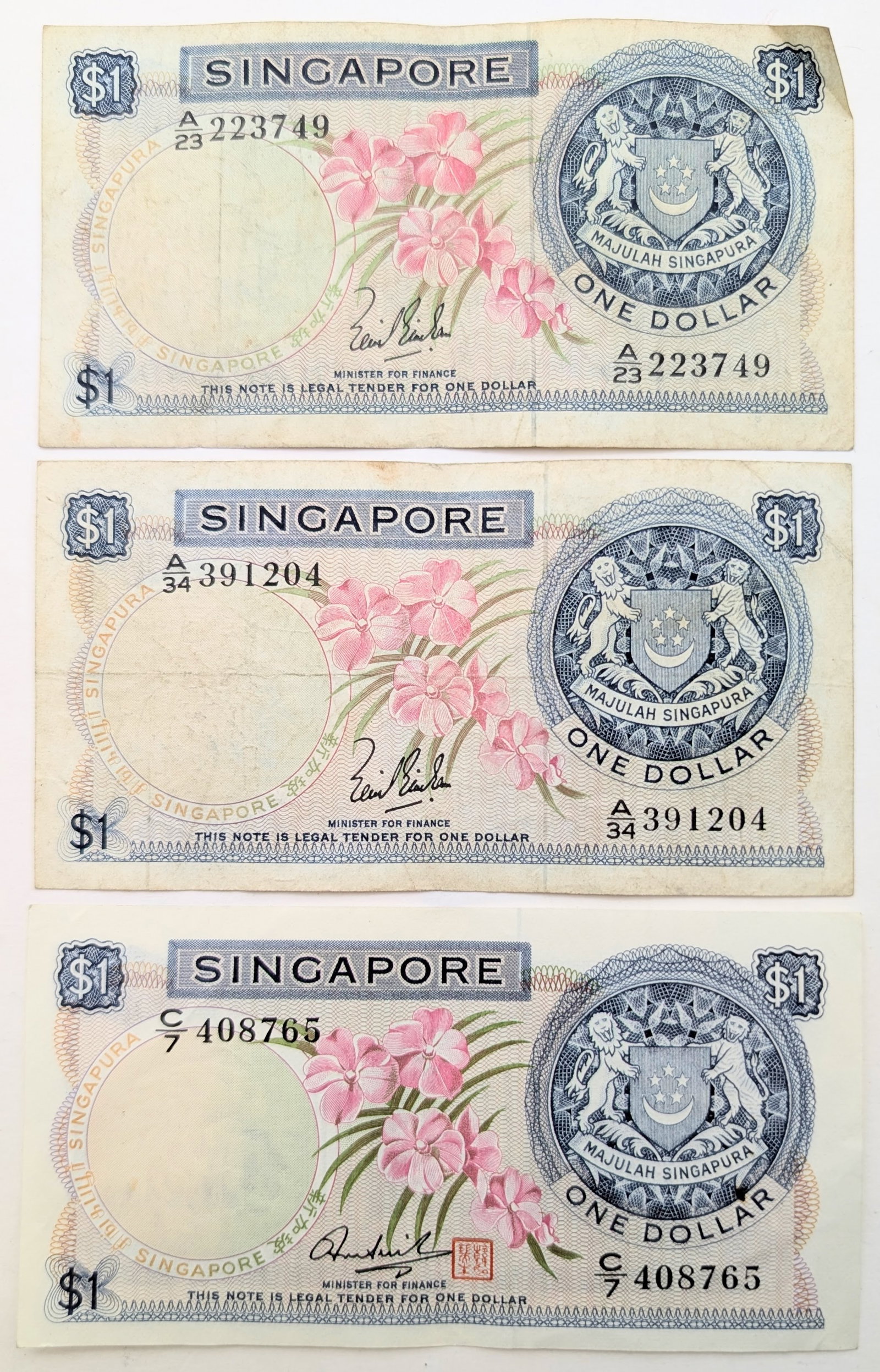 Lot of 3 Singapore $1 Notes: Circulated Condition