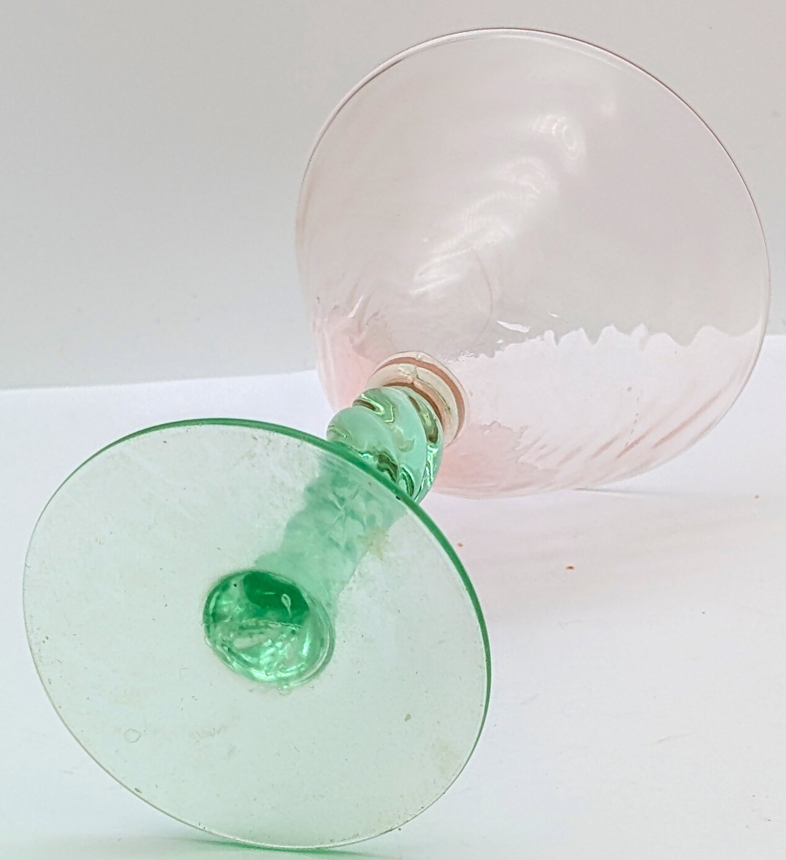 Lot of 3 Vintage Uranium 'Watermelon Glass' Stemware - 6
