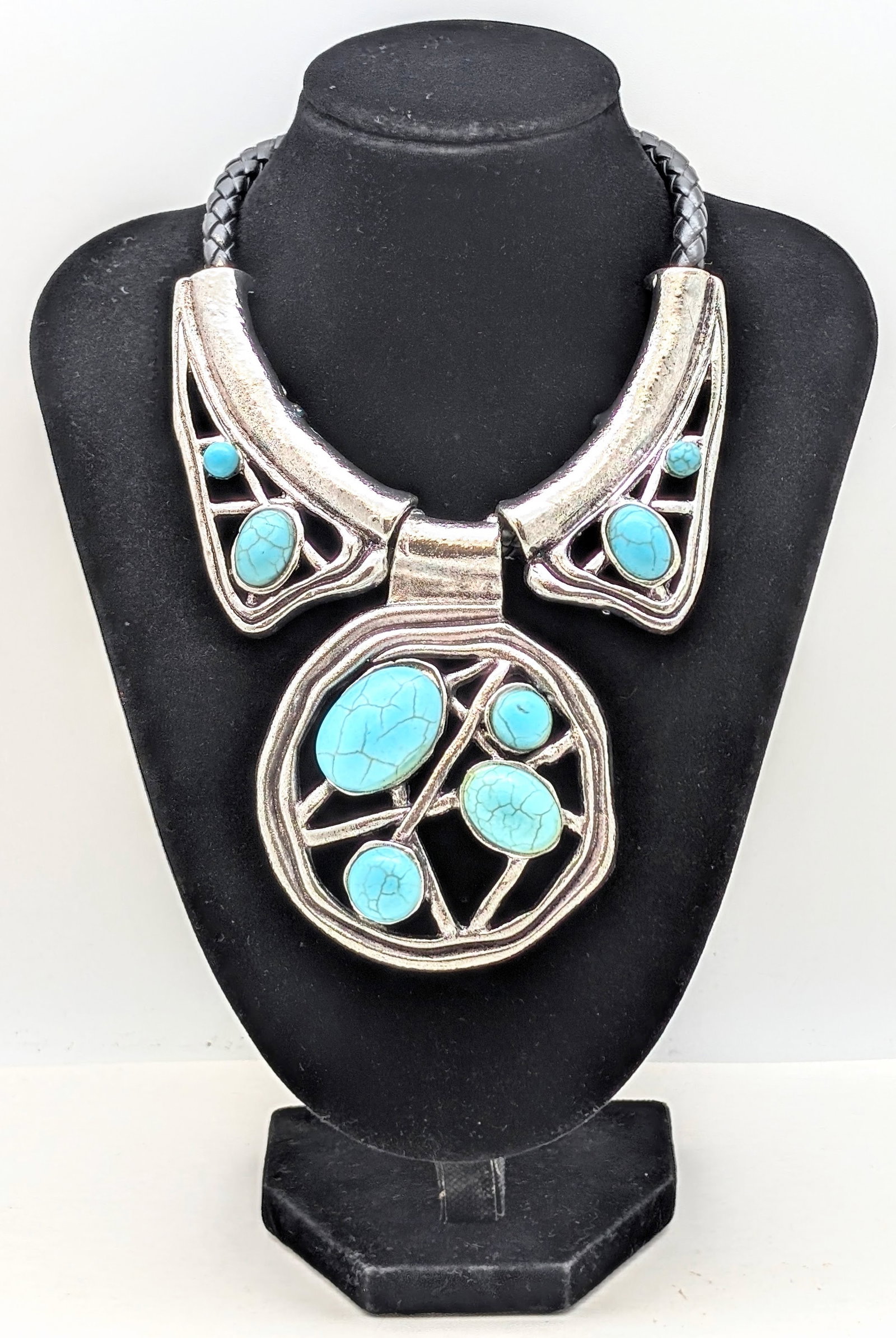 Silver-tone & Turquoise-colored Cabochons Ladies Statement Necklace: Length: 16in