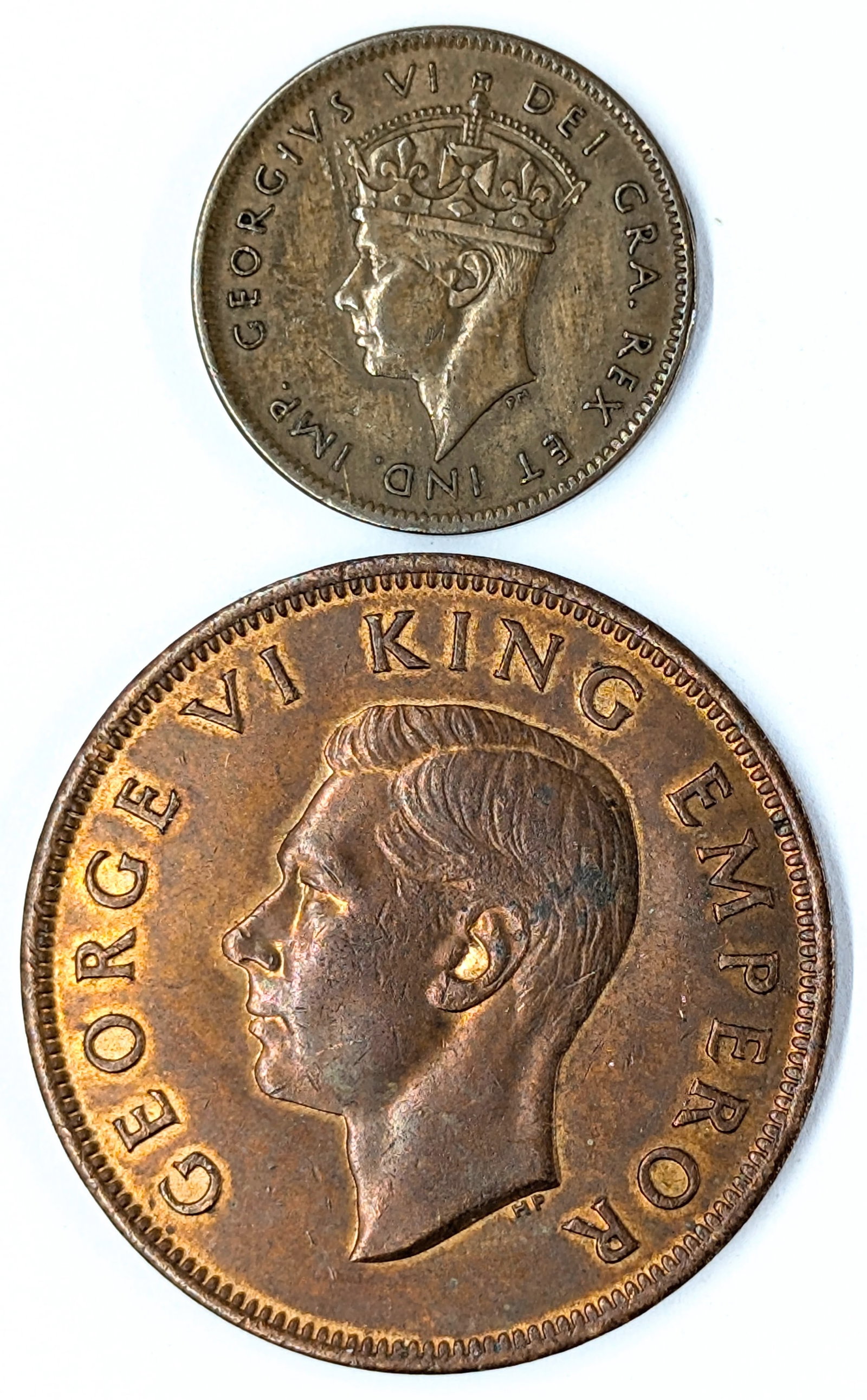 Lot of 2 Foreign Cents - 1940 Newfoundland/Canada & 1942 New Zealand - 2