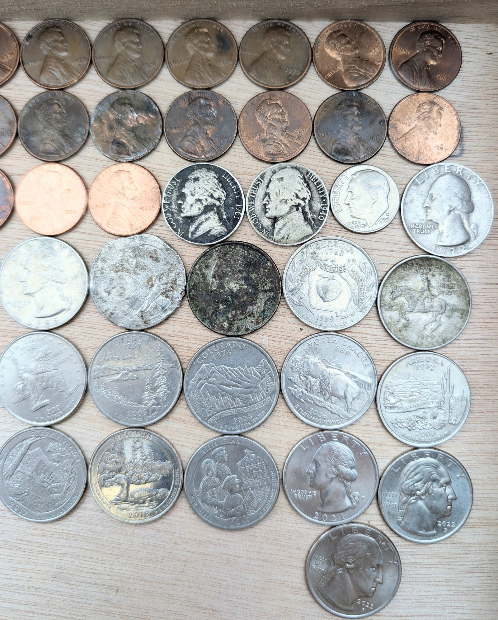 Lot of US Coins w/ Box - Washington Quarter, Jefferson Nickel, Lincoln Cents, etc. - 3