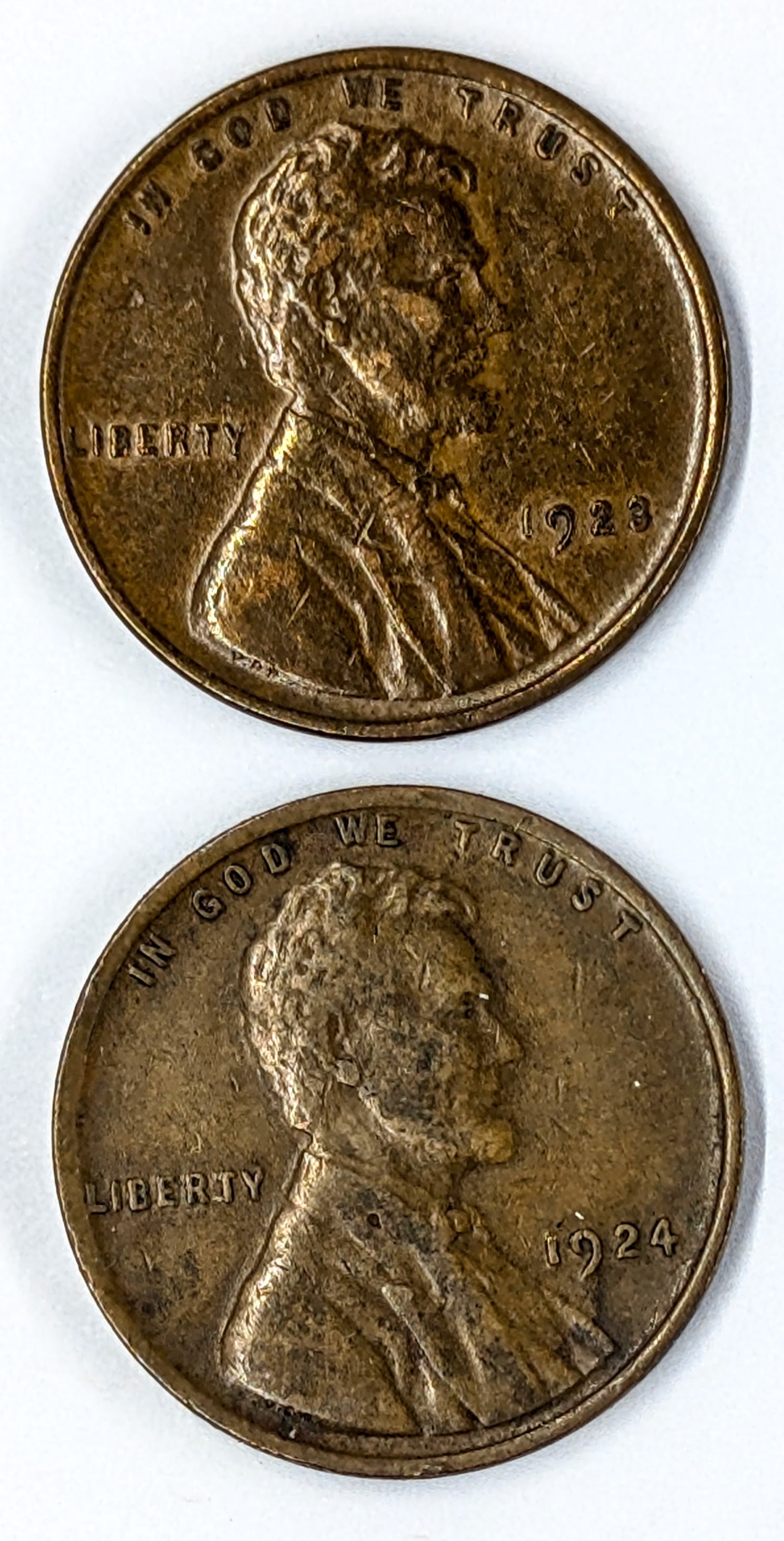 Lot of 2 Wheat Cents- 1923, 1924 (1 of 2)