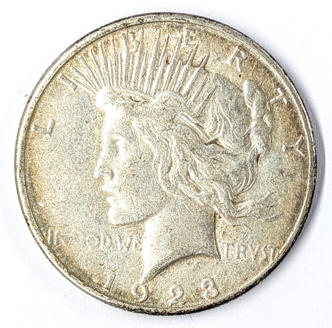 1923-S Silver Peace Dollar- Toning along the Rim: Silver