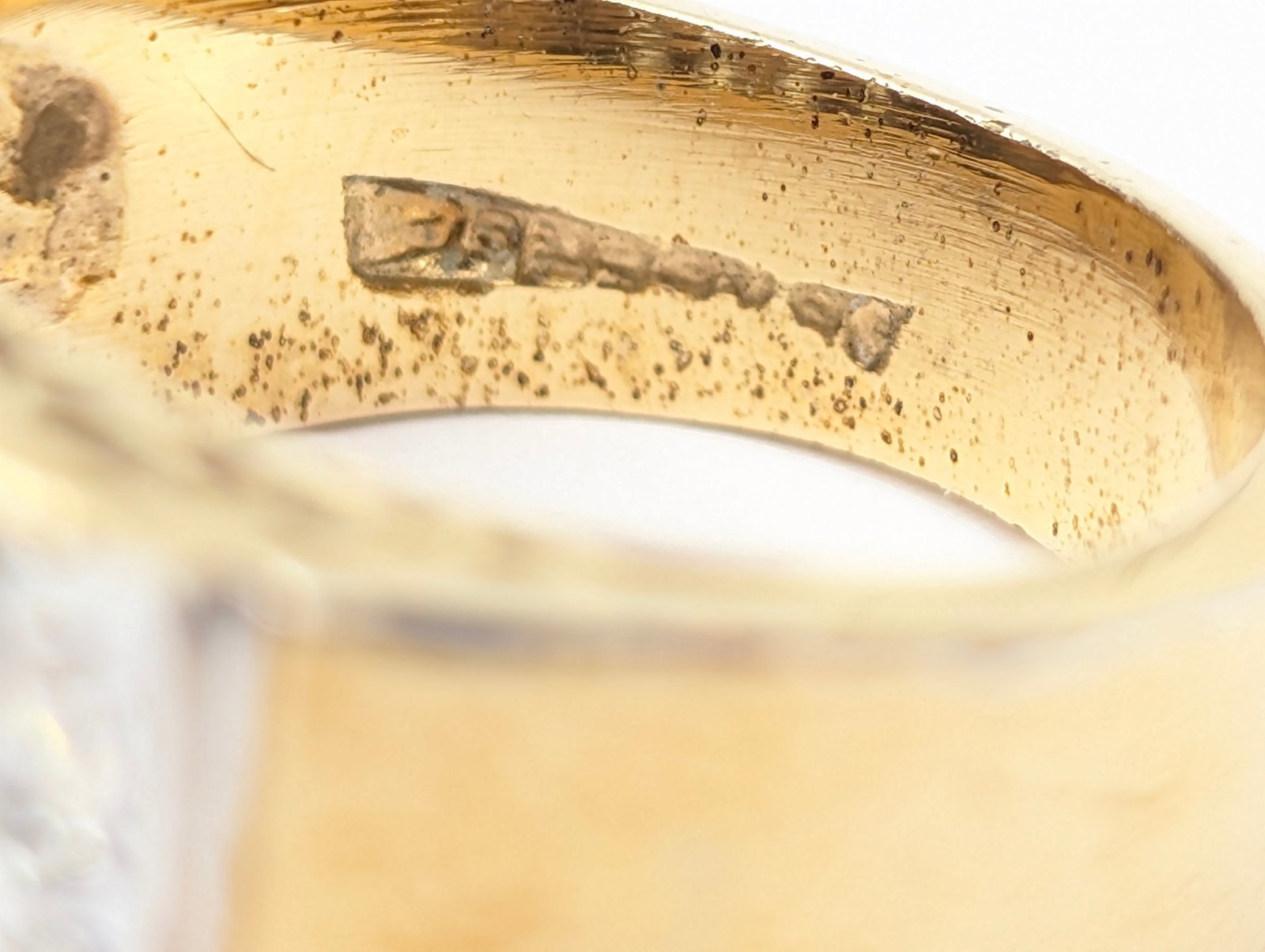 Gold tone Square Custer Gem Ring - 7