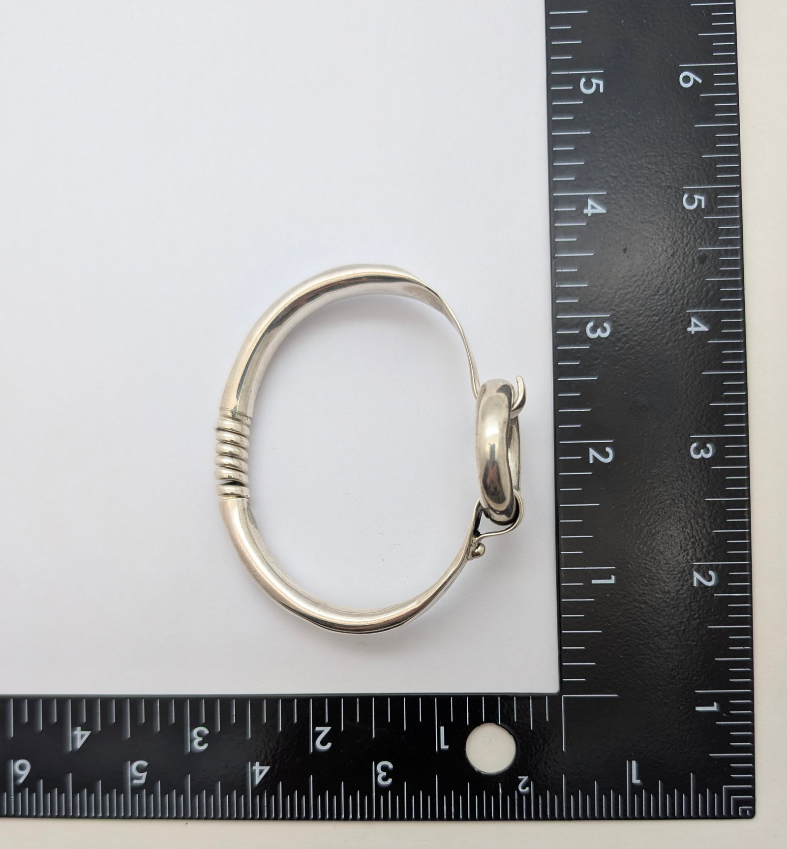Sterling Silver Bangle Bracelet w/ Circle Latch Clasp - 5