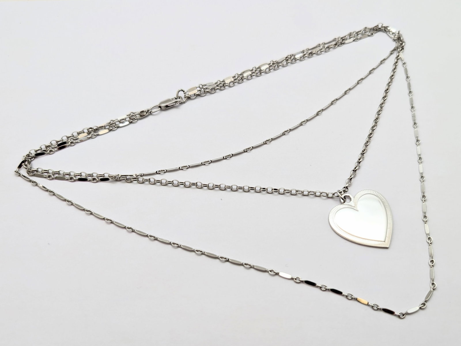 Sterling Silver Heart 3-Tier Chain Necklace - 16.37g: Length: 15in