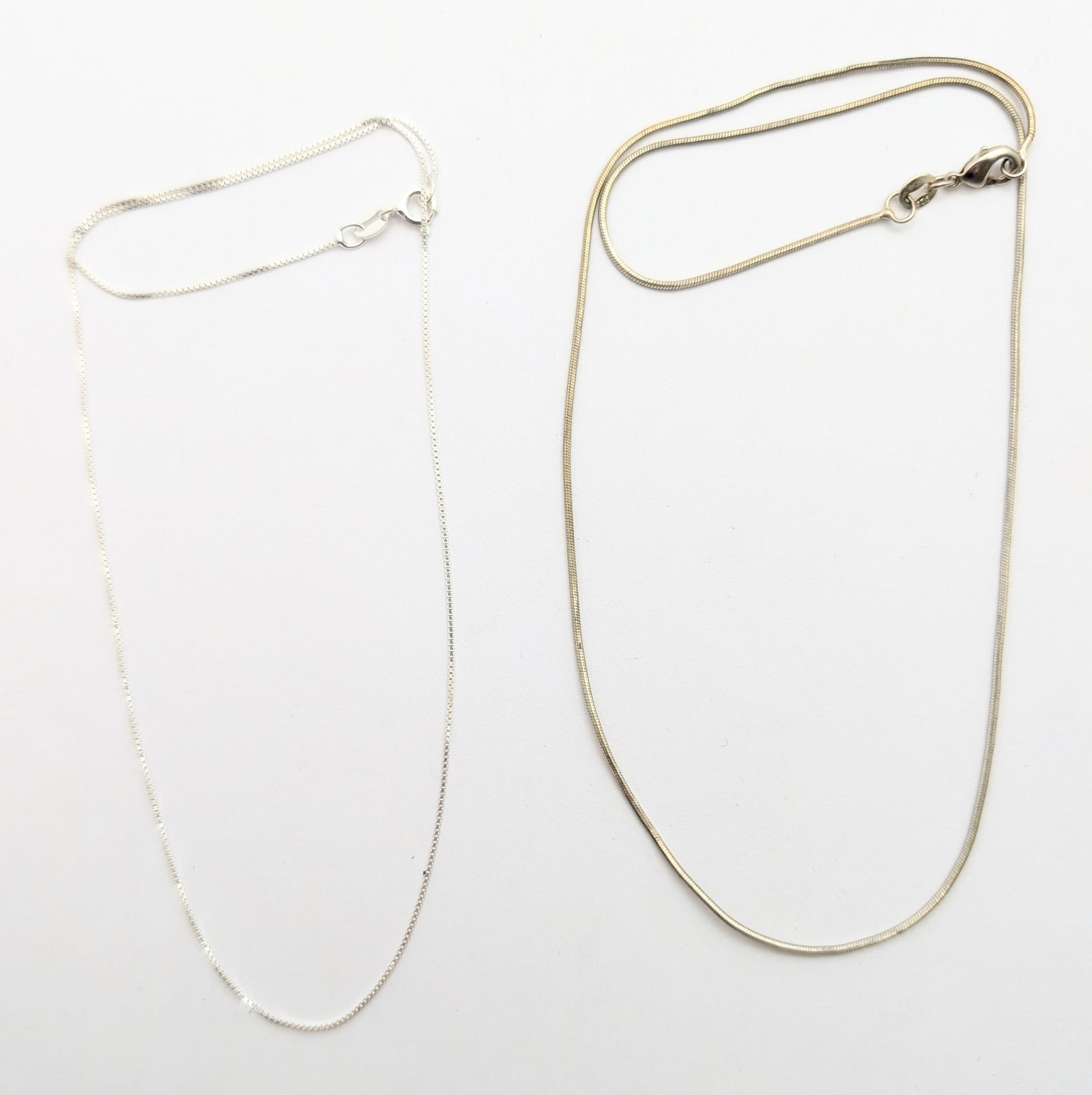 Lot of 2 Sterling Silver Chain Necklaces (1 of 7)