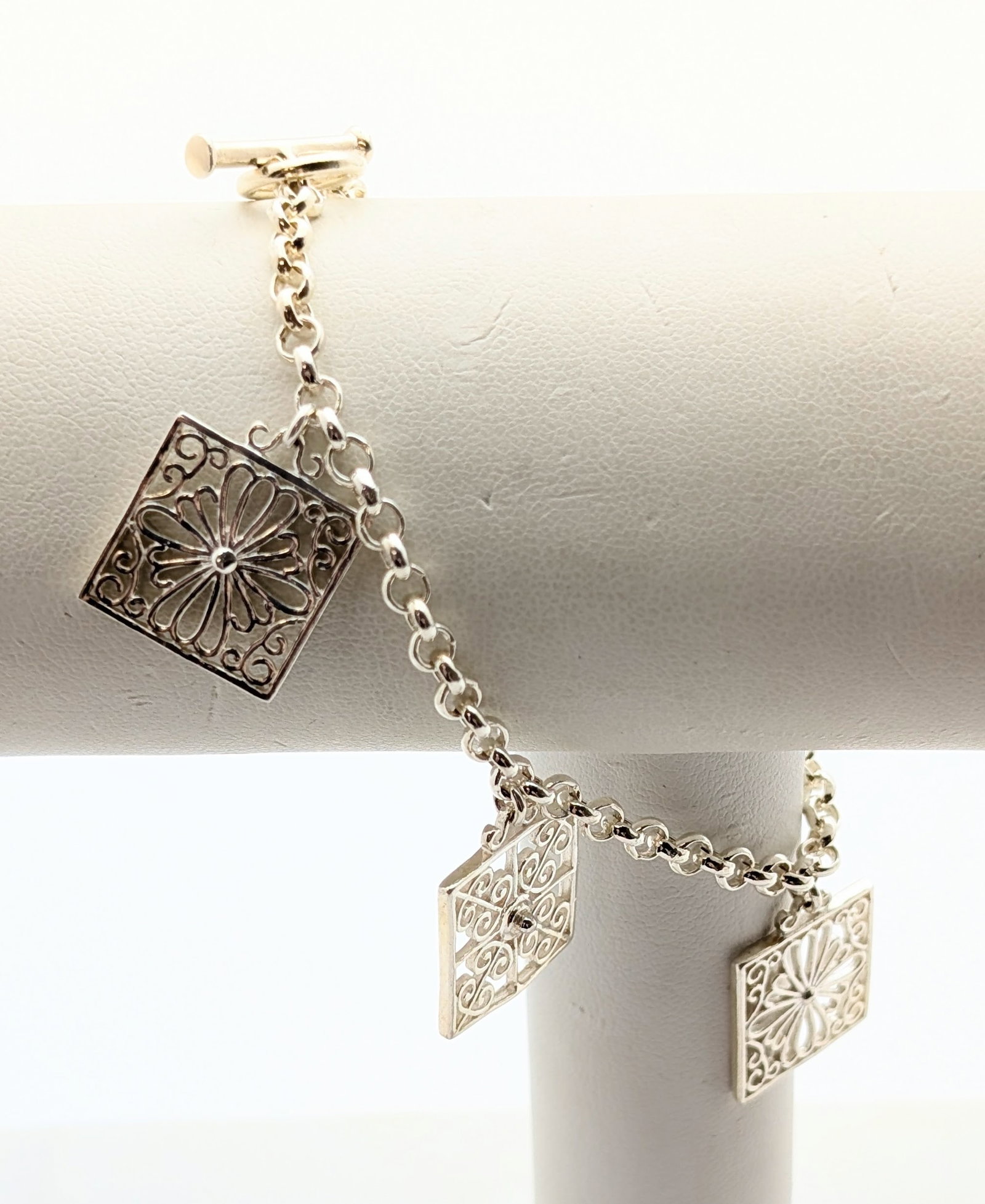 Sterling Silver Square Filigree Charms Bracelet w/ Toggle Clasp: Length: 7.5in
