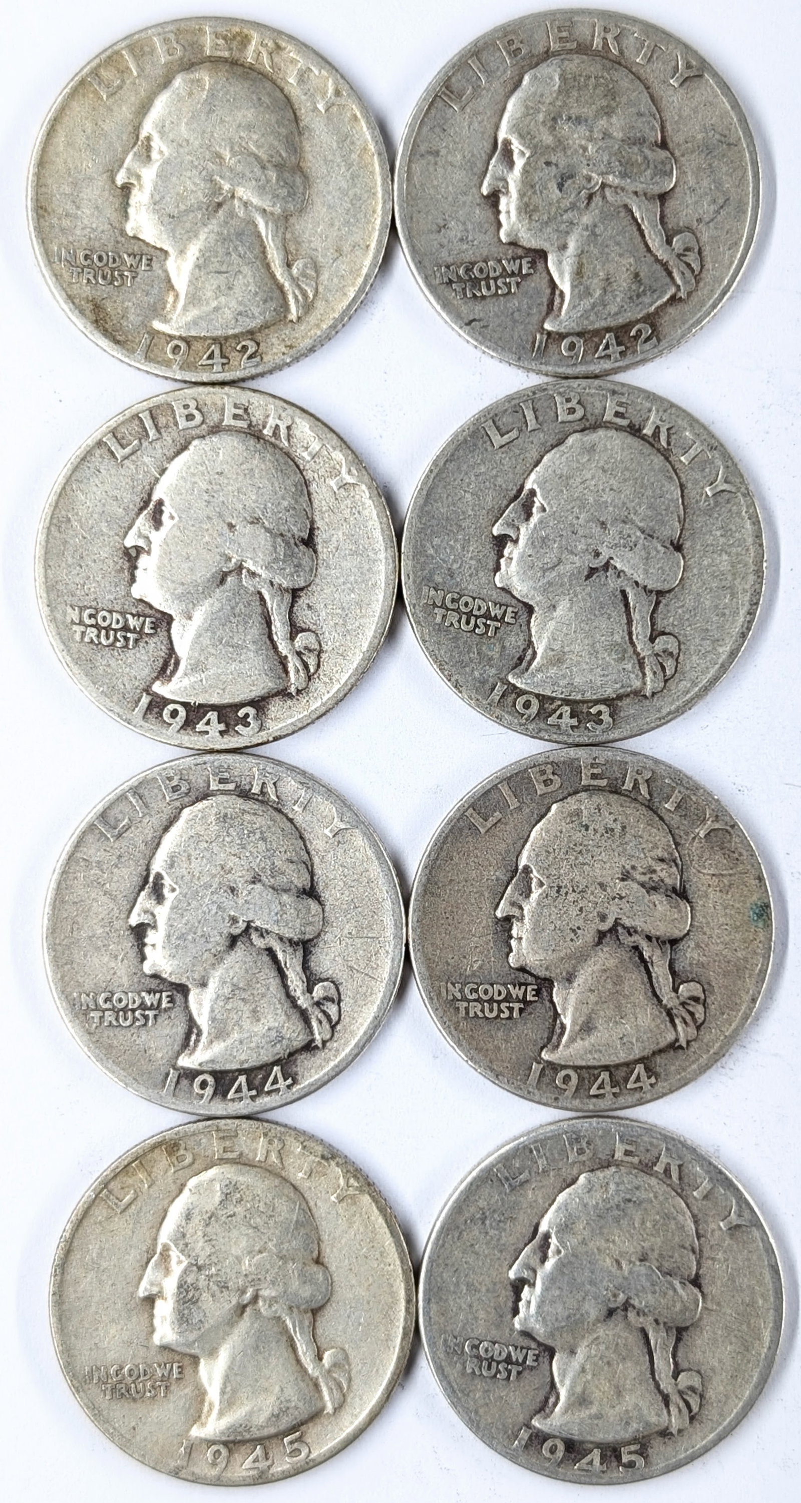 Lot of 8 Silver Washington Quarters- 1942-1945: _