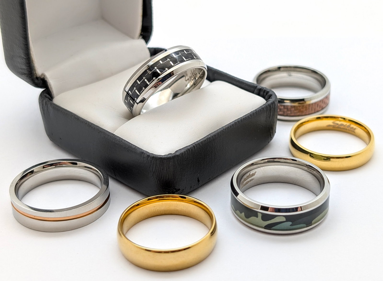 Lot of 6 New Spikes Stainless Steel Rings: Jewelry